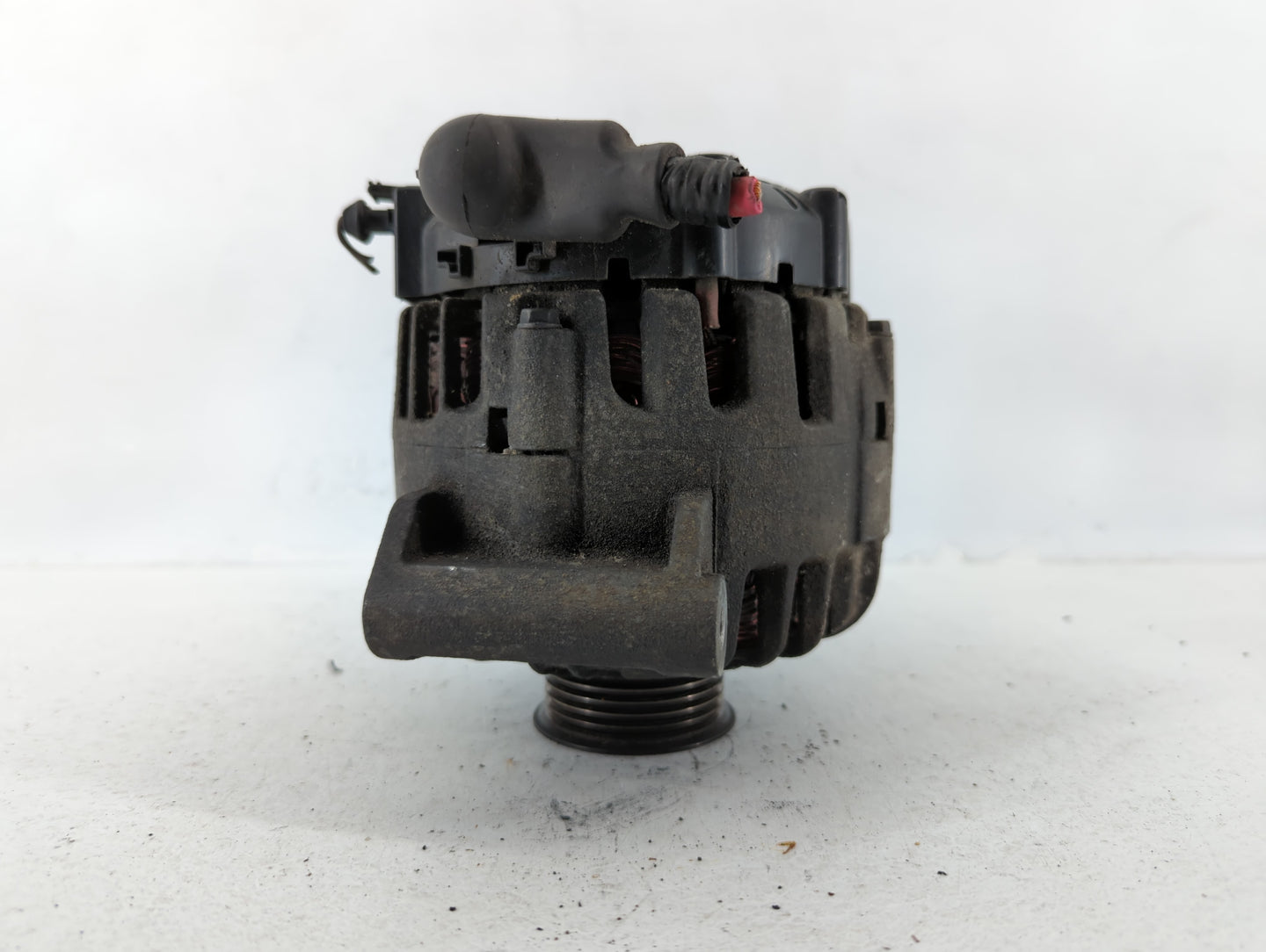 2010-2017 Chevrolet Equinox Alternator Replacement Generator Charging Assembly Engine OEM P/N:2605323 A 13500315 Fits OEM Us