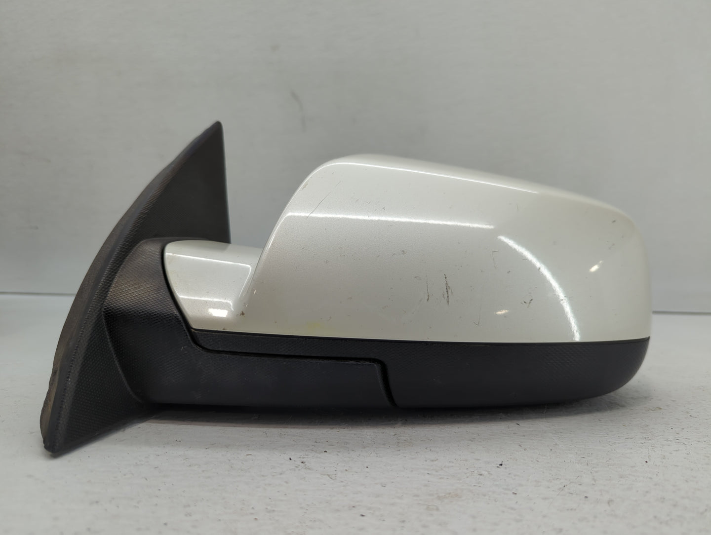 2011-2014 Chevrolet Equinox Passenger Side View Mirror - Right Door Mirror OEM Used - Oemusedautoparts1.com