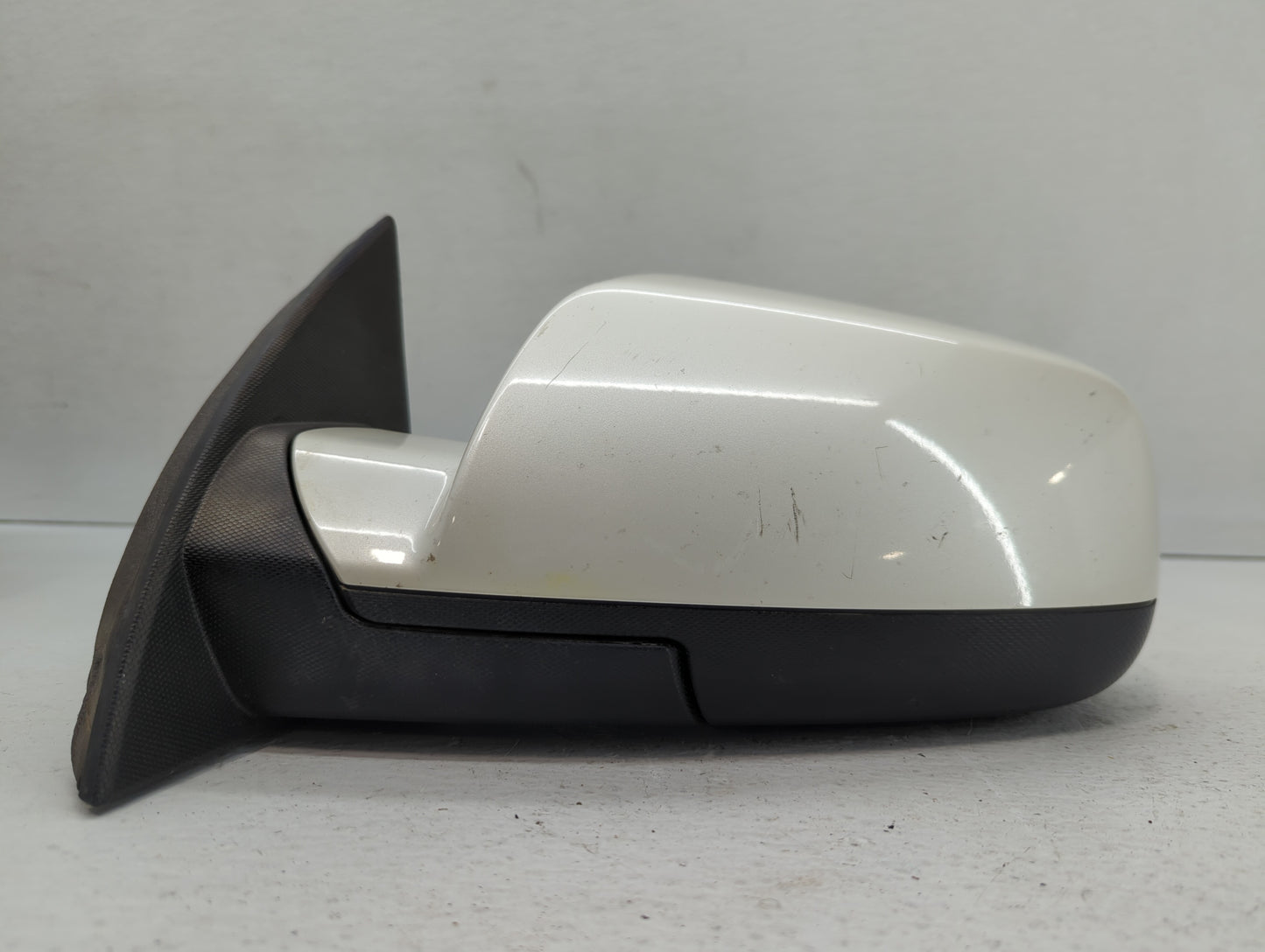 2011-2014 Chevrolet Equinox Passenger Side View Mirror - Right Door Mirror OEM Used - Oemusedautoparts1.com