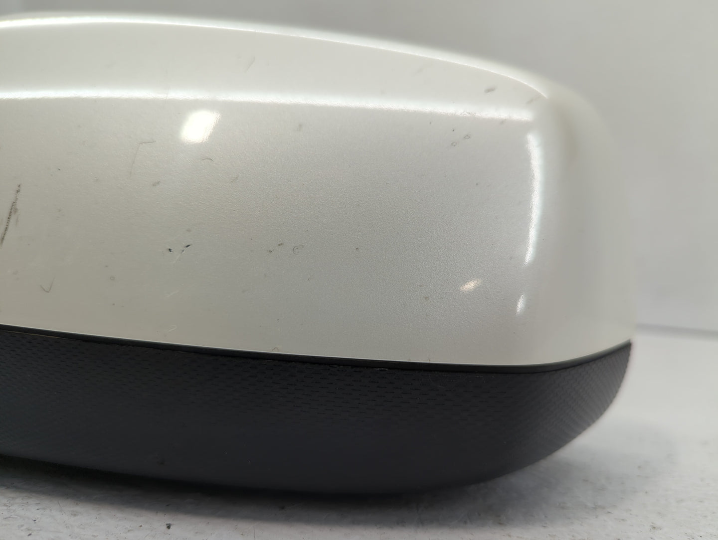 2011-2014 Chevrolet Equinox Passenger Side View Mirror - Right Door Mirror OEM Used - Oemusedautoparts1.com