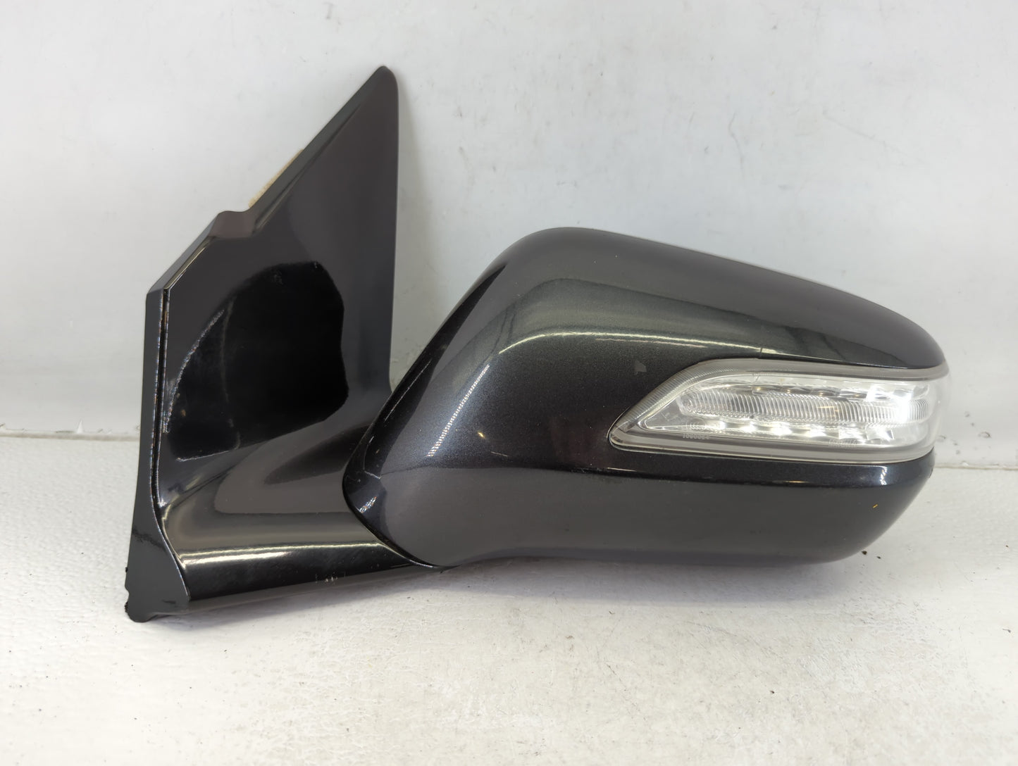 2011-2014 Chevrolet Equinox Driver Side View Mirror - Left Door Mirror OEM Used - Oemusedautoparts1.com