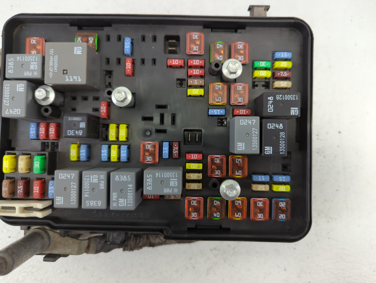 2013-2016 Chevrolet Equinox Fusebox Fuse Box Panel Relay Module P/N:22929763_01 Fits Fits 2013 2014 2015 2016 OEM Used Auto 