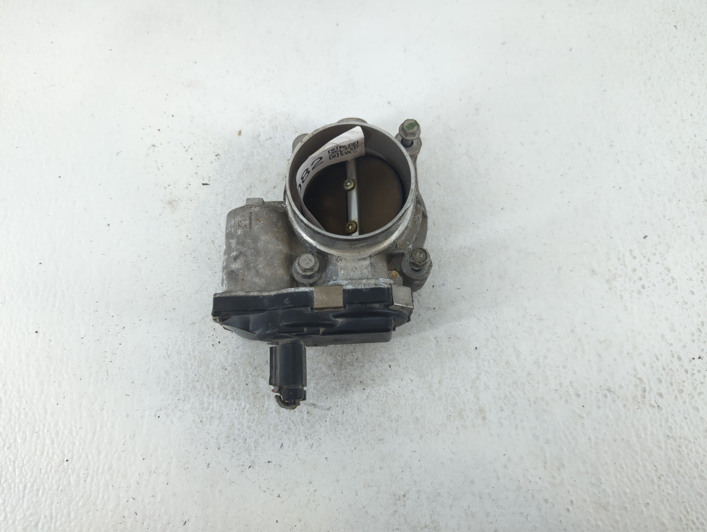 2012-2015 Chevrolet Equinox Throttle Body P/N:AA12632101CA Fits Fits 2012 2013 2014 2015 OEM Used Auto Parts - Oemusedautopa