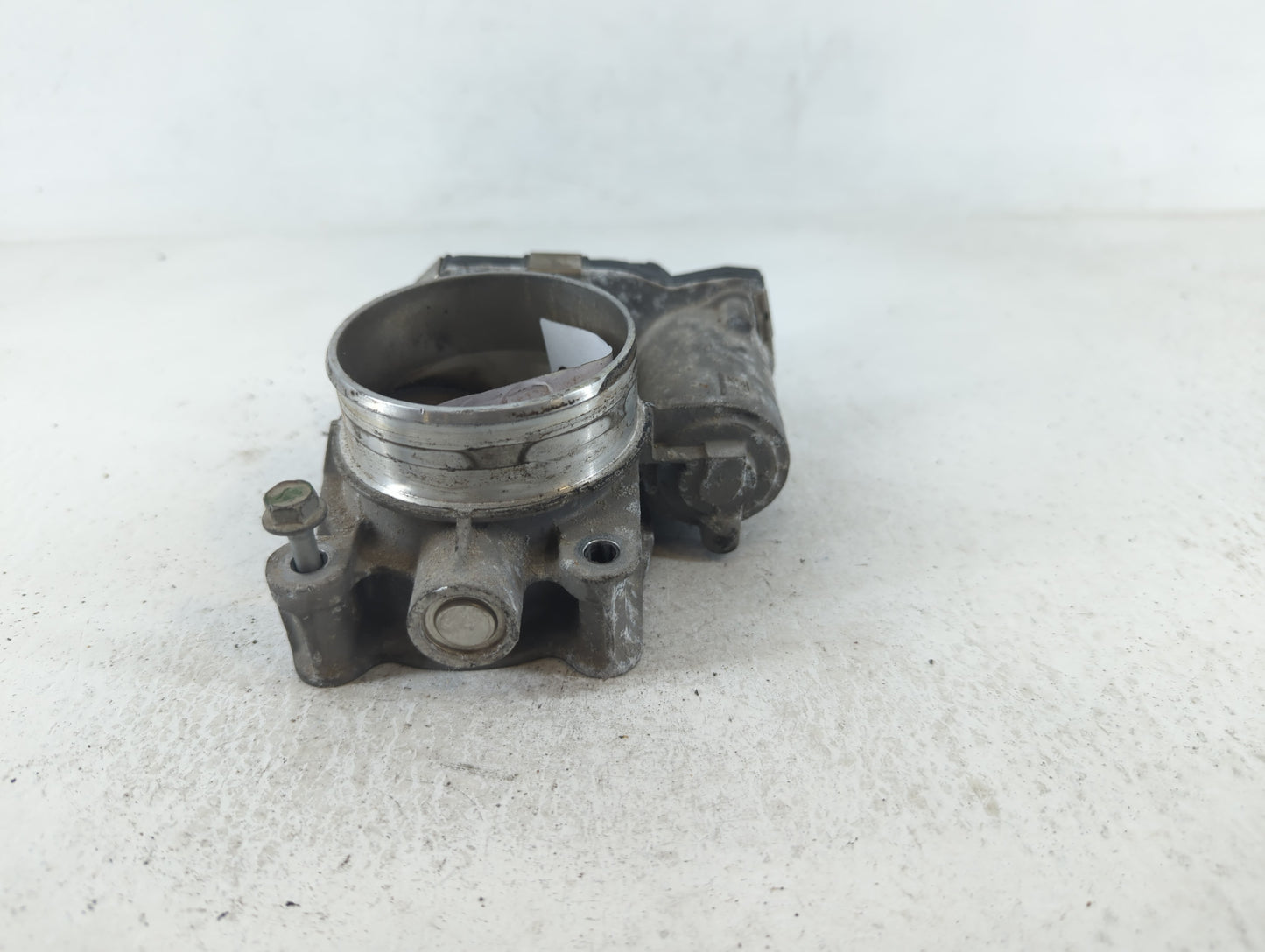 2012-2015 Chevrolet Equinox Throttle Body P/N:AA12632101CA Fits Fits 2012 2013 2014 2015 OEM Used Auto Parts - Oemusedautopa