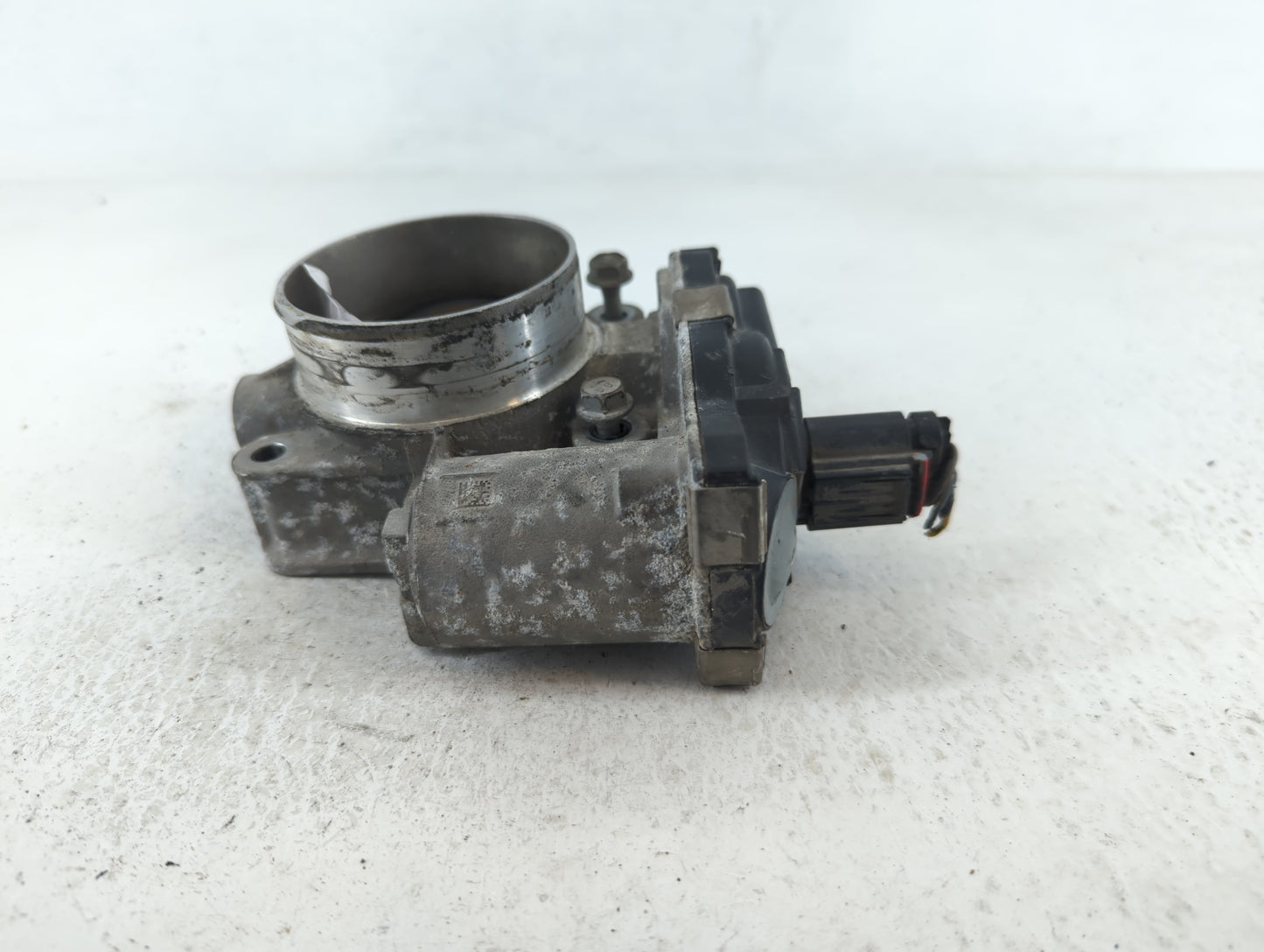 2012-2015 Chevrolet Equinox Throttle Body P/N:AA12632101CA Fits Fits 2012 2013 2014 2015 OEM Used Auto Parts - Oemusedautopa