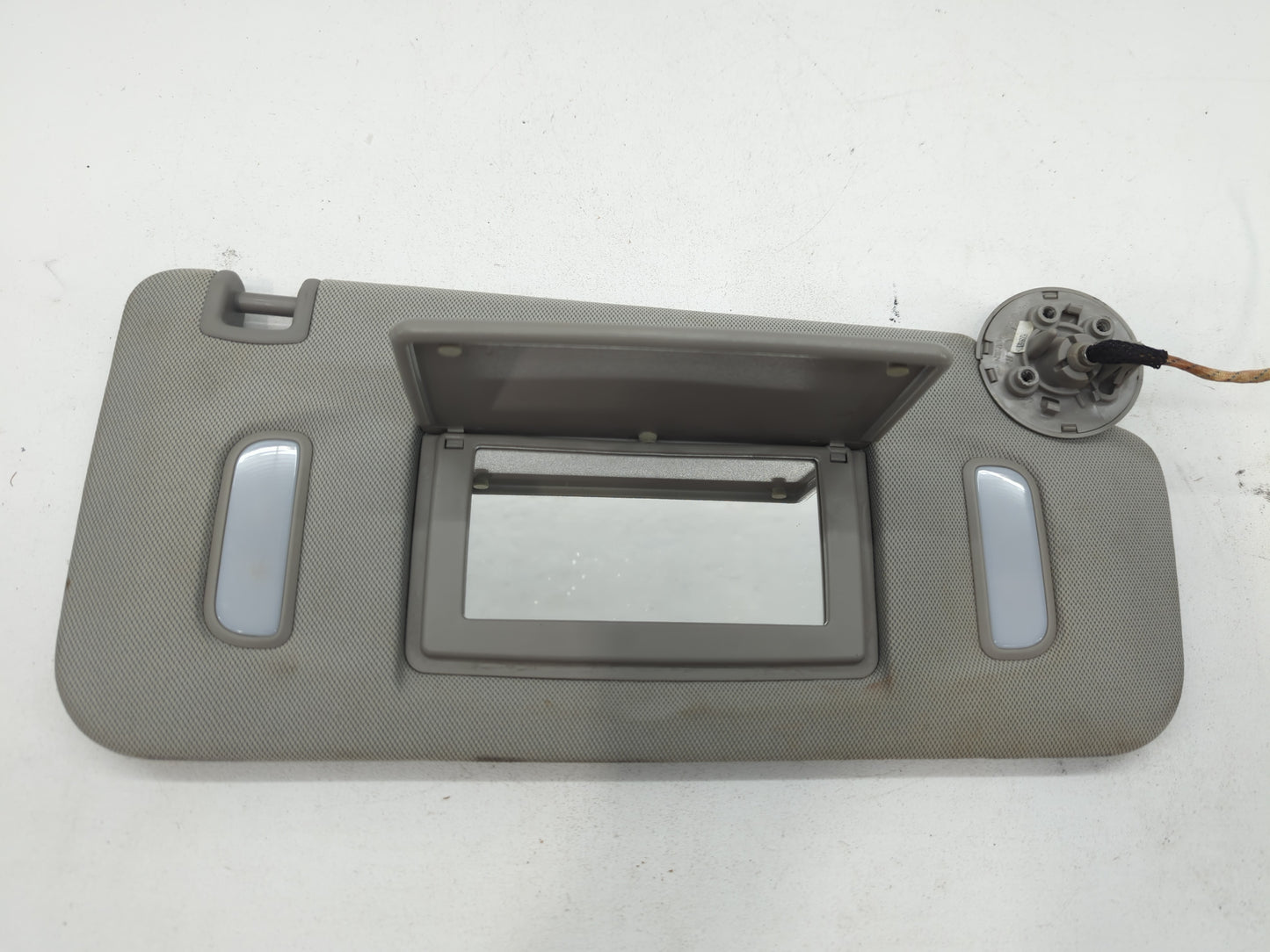 2010-2017 Chevrolet Equinox Sun Visor Shade Replacement Passenger Right Mirror Fits Fits 2010 2011 2012 2013 2014 2015 2016 