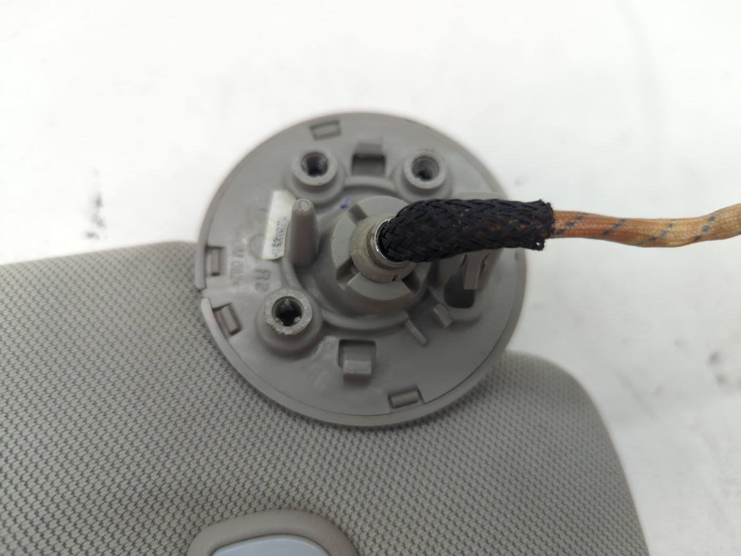 2010-2017 Chevrolet Equinox Sun Visor Shade Replacement Passenger Right Mirror Fits Fits 2010 2011 2012 2013 2014 2015 2016 