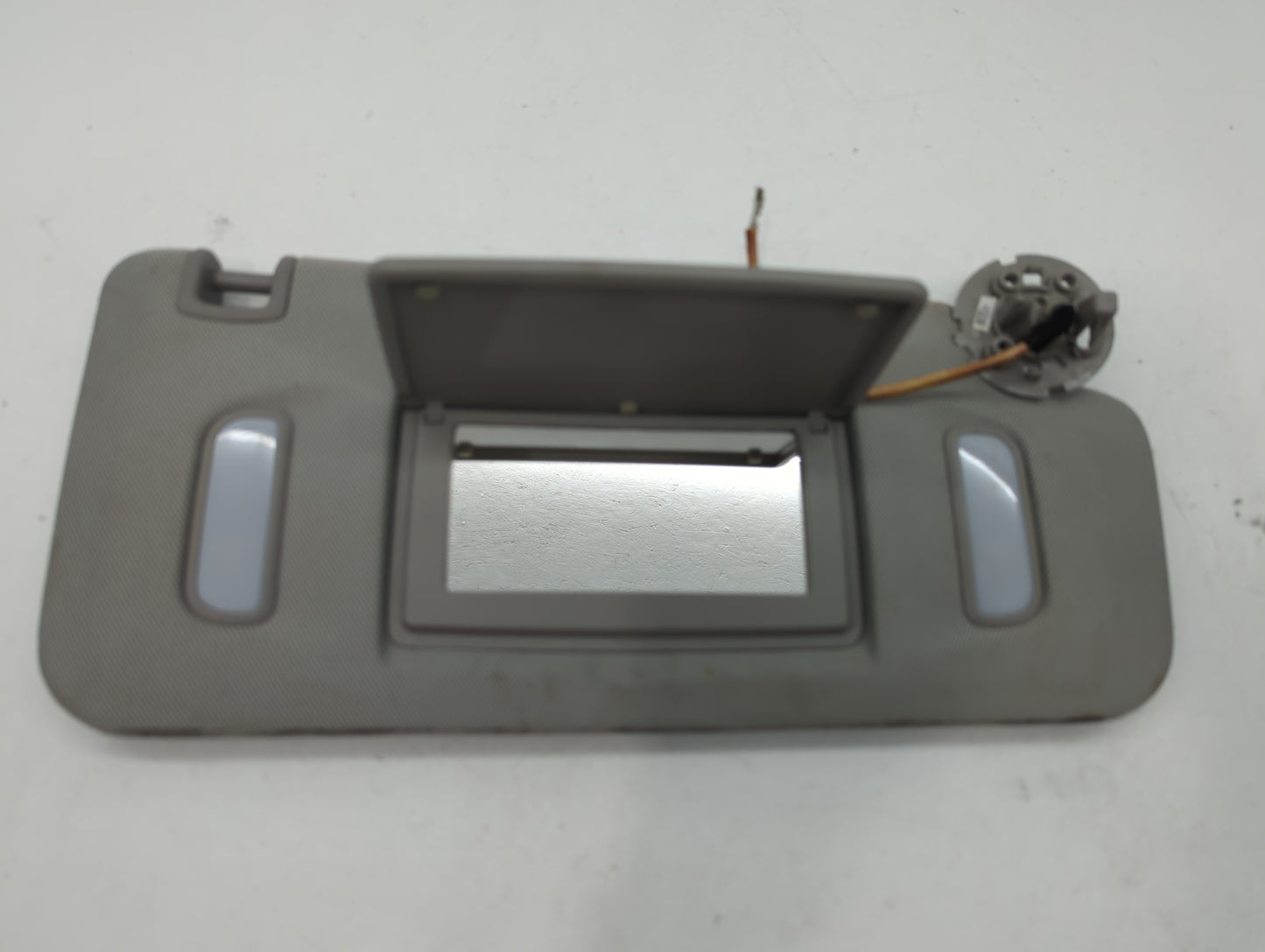 2010-2017 Chevrolet Equinox Sun Visor Shade Replacement Passenger Right Mirror Fits Fits 2010 2011 2012 2013 2014 2015 2016 