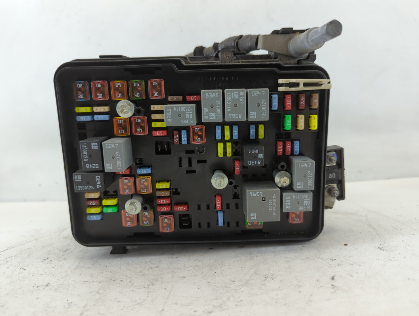 2013-2016 Chevrolet Equinox Fusebox Fuse Box Panel Relay Module P/N:22929763_01 Fits Fits 2013 2014 2015 2016 OEM Used Auto 