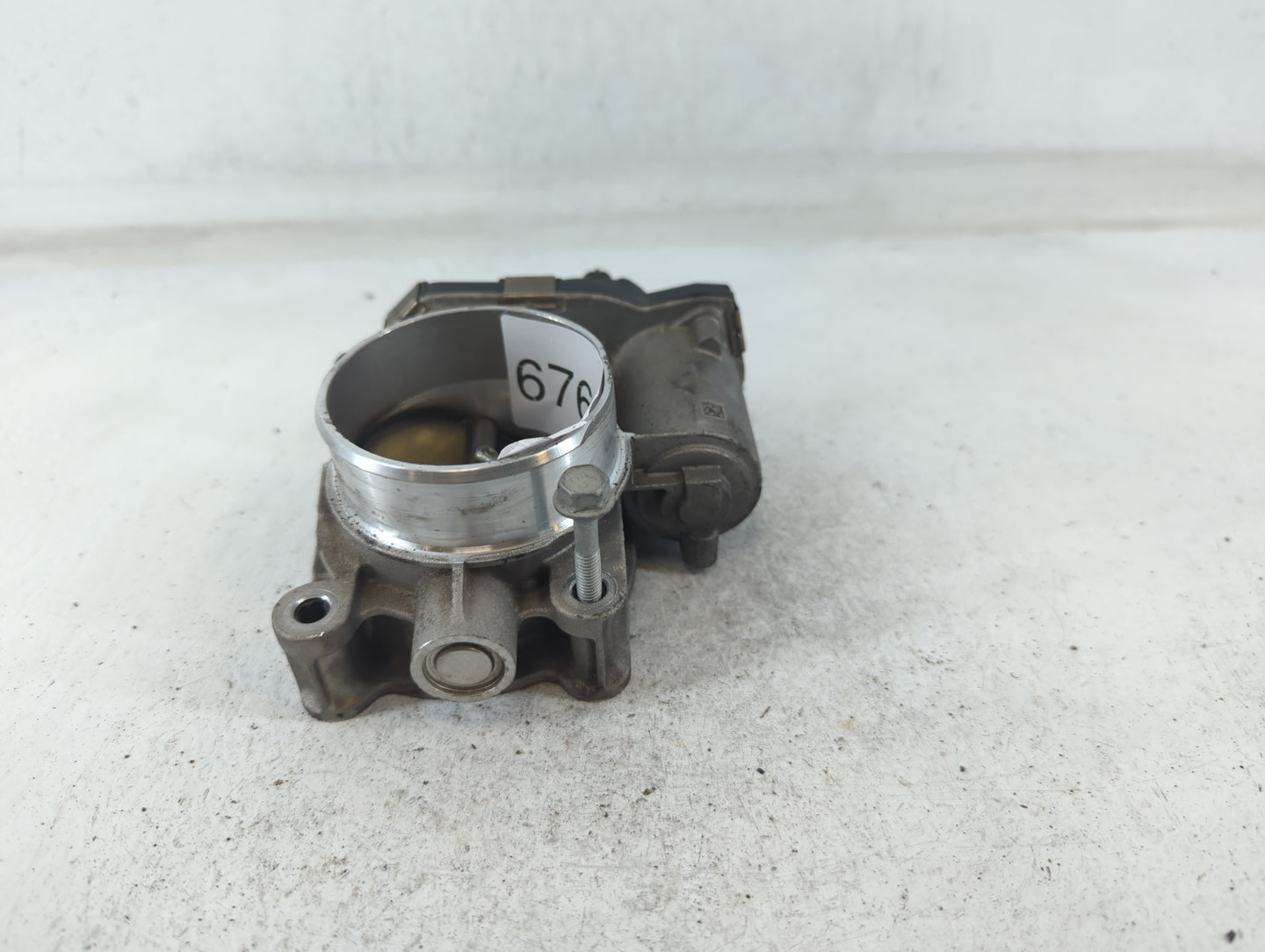 2012-2015 Chevrolet Equinox Throttle Body P/N:12632101CA Fits Fits 2012 2013 2014 2015 OEM Used Auto Parts - Oemusedautopart