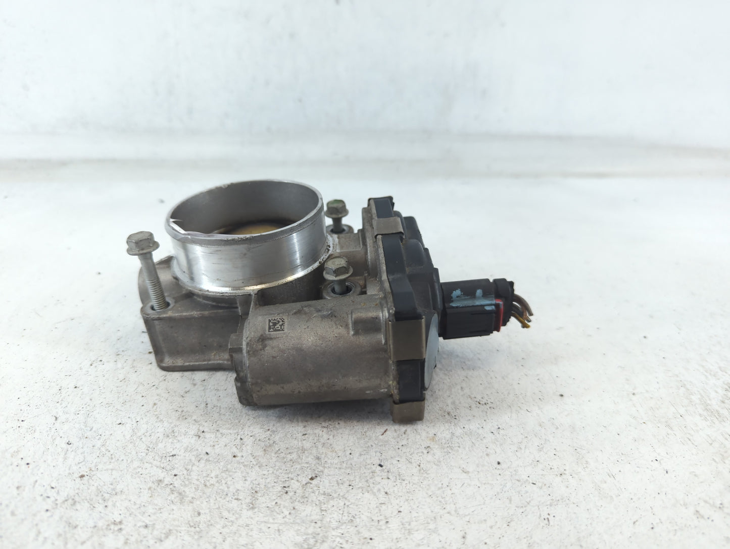 2012-2015 Chevrolet Equinox Throttle Body P/N:12632101CA Fits Fits 2012 2013 2014 2015 OEM Used Auto Parts - Oemusedautopart