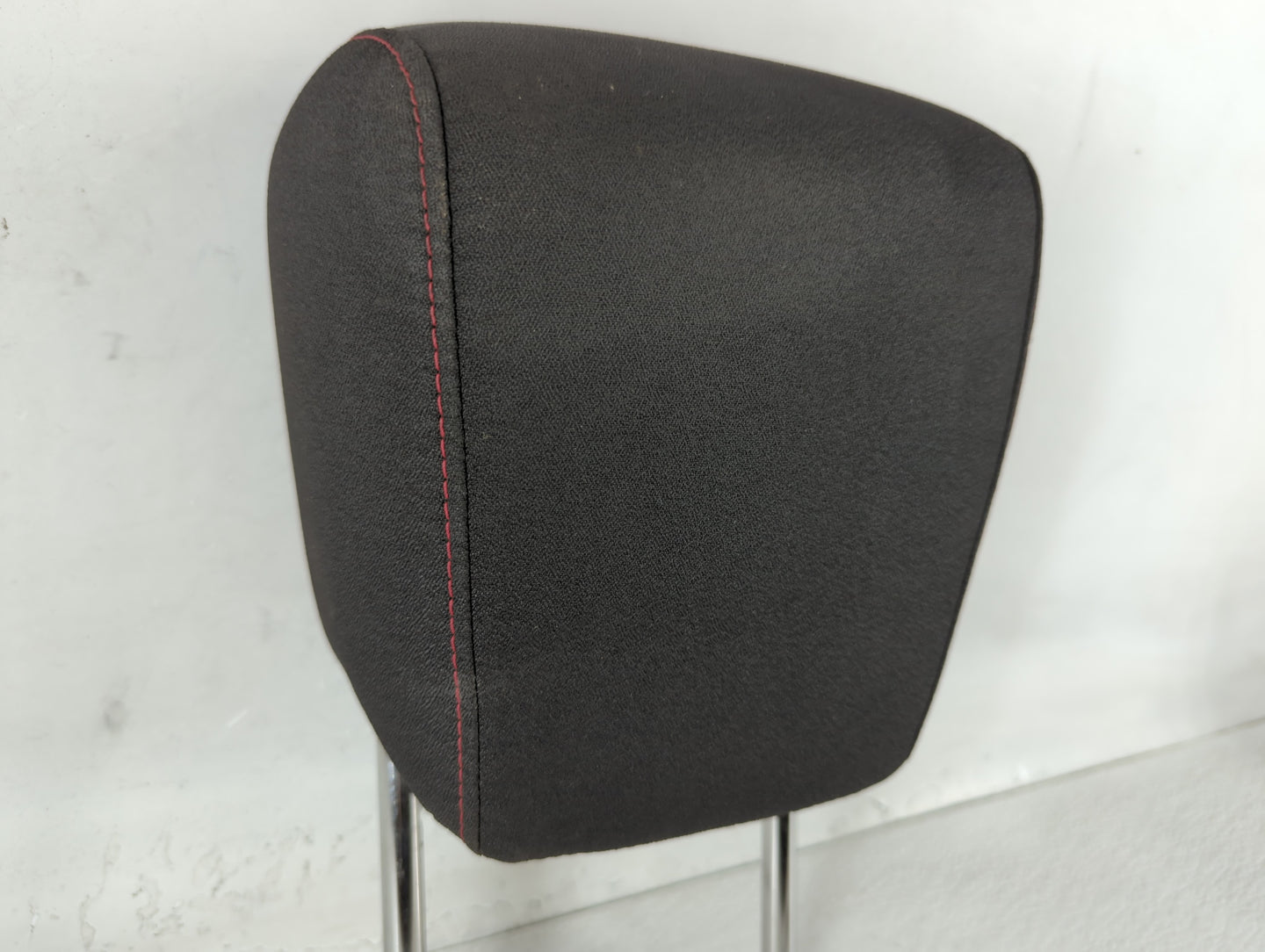 Chevrolet Equinox Headrest Head Rest Front Driver Passenger Seat Black - Oemusedautoparts1.com