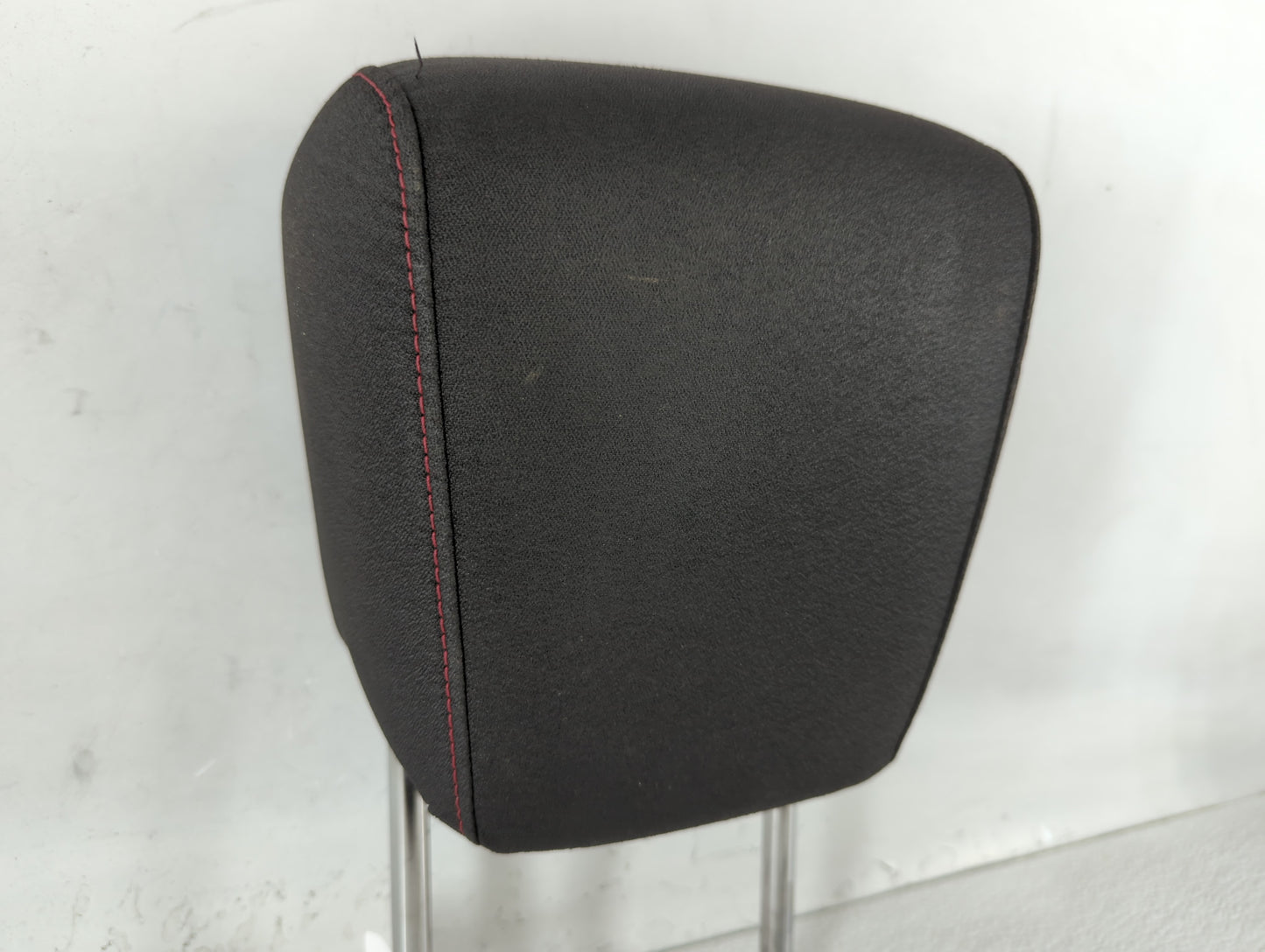 Chevrolet Equinox Headrest Head Rest Front Driver Passenger Seat Black - Oemusedautoparts1.com