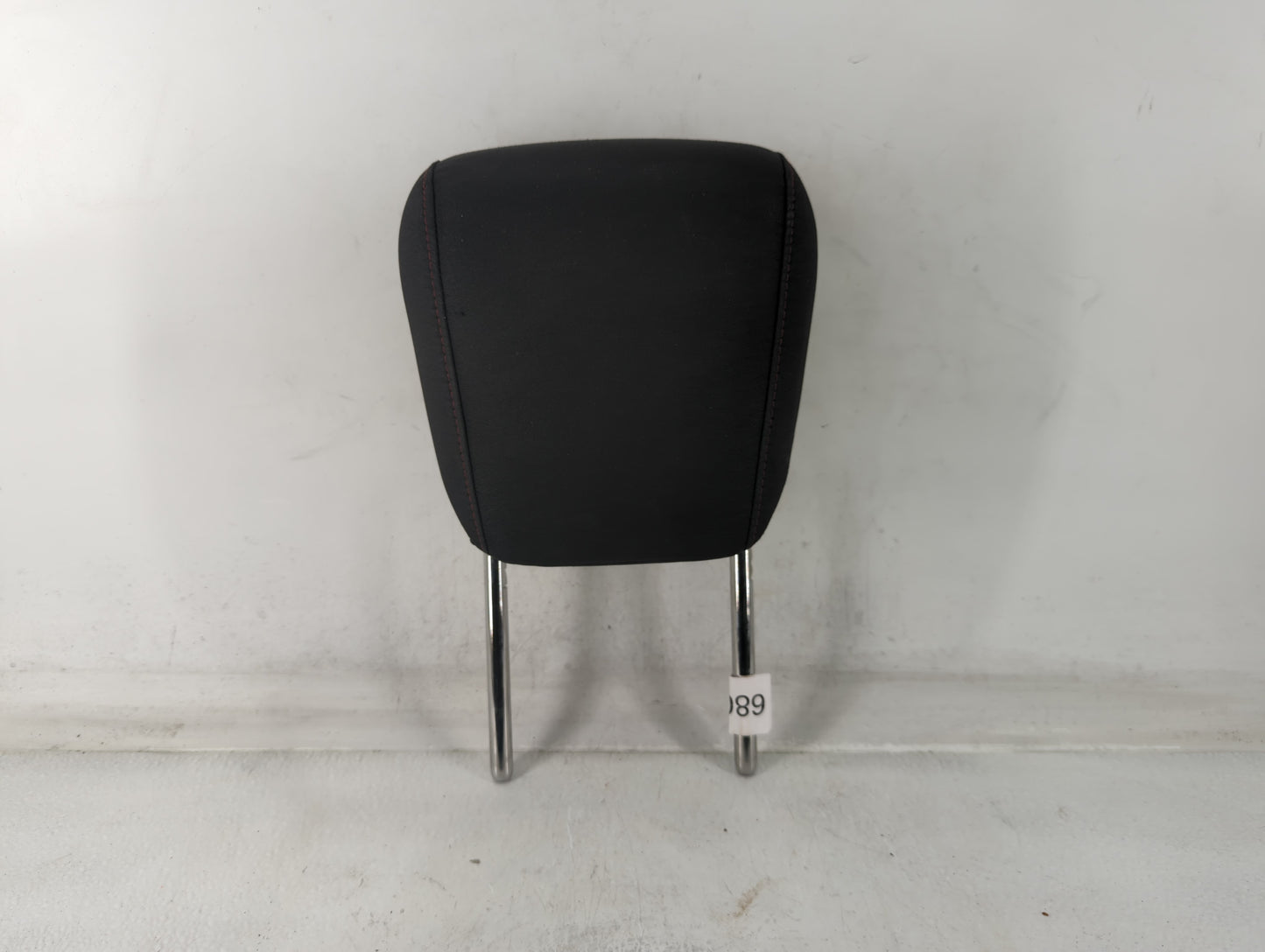 Chevrolet Equinox Headrest Head Rest Front Driver Passenger Seat Black - Oemusedautoparts1.com