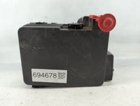 2013-2016 Chevrolet Equinox Fusebox Fuse Box Panel Relay Module P/N:22929763_01 Fits Fits 2013 2014 2015 2016 OEM Used Auto 