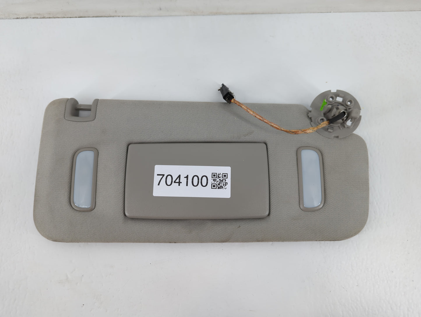 2010-2017 Chevrolet Equinox Sun Visor Shade Replacement Passenger Right Mirror Fits Fits 2010 2011 2012 2013 2014 2015 2016 