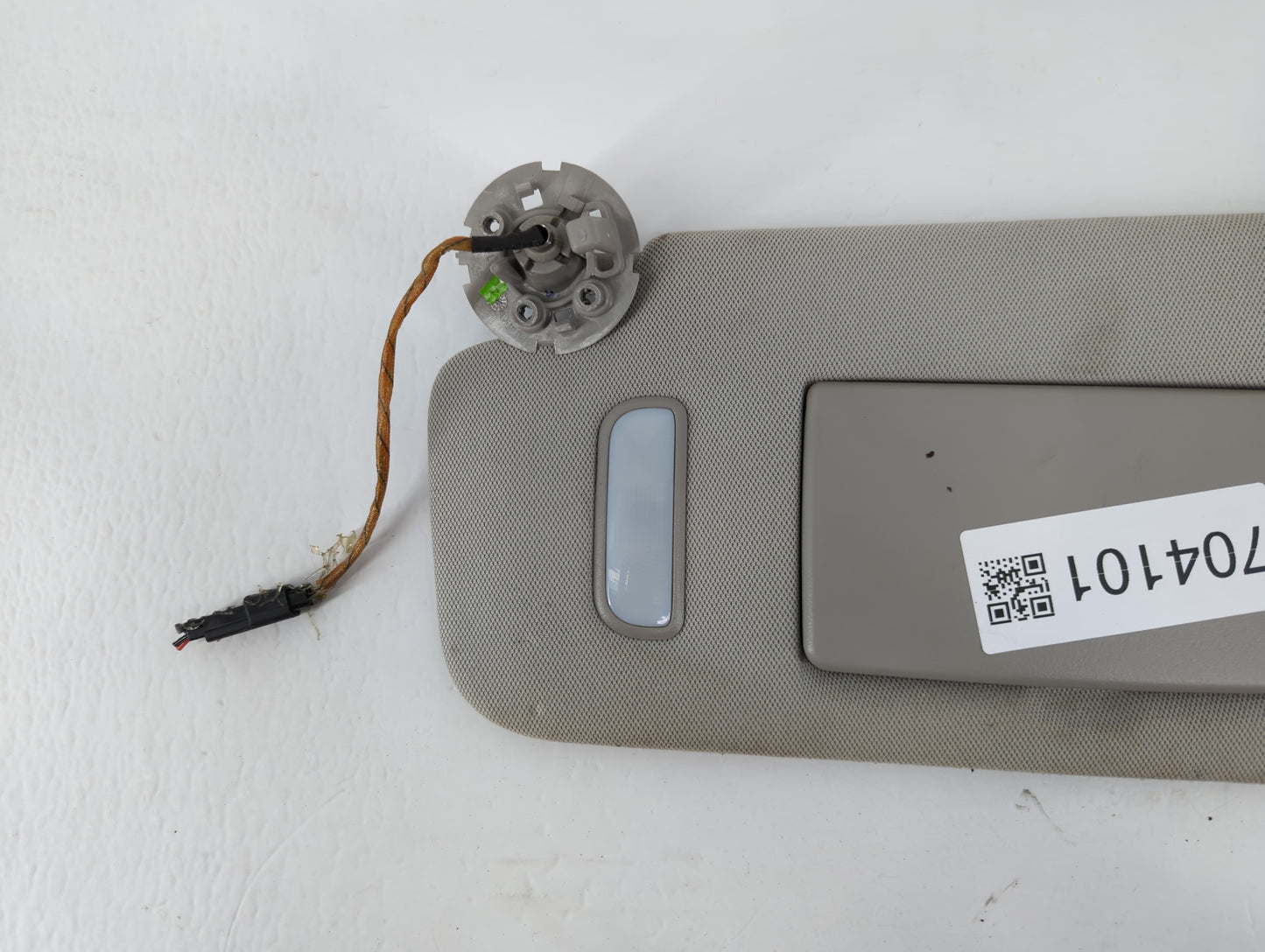 2010-2017 Chevrolet Equinox Sun Visor Shade Replacement Passenger Right Mirror Fits Fits 2010 2011 2012 2013 2014 2015 2016 