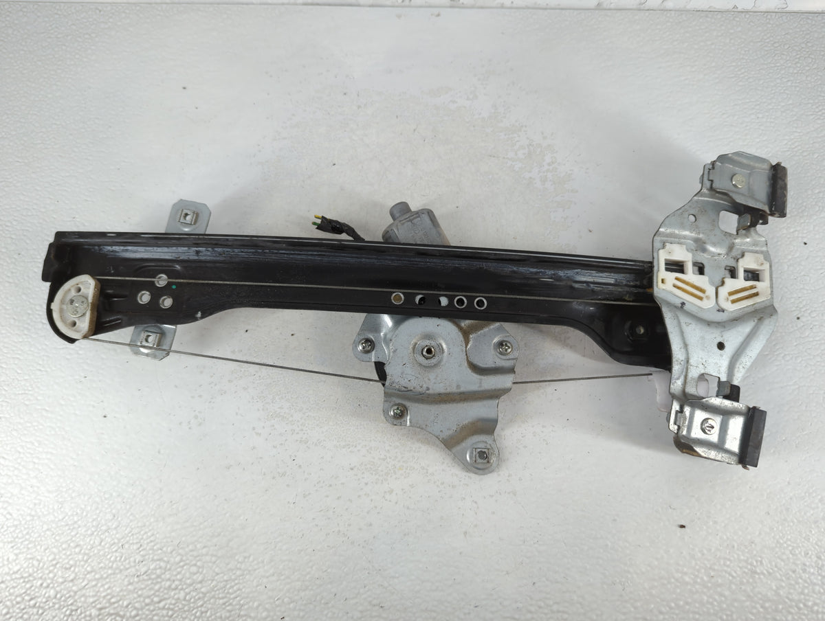 2012-2017 Chevrolet Equinox Used Window Regulator Right Passenger Rear 745551 - Oemusedautoparts1.com