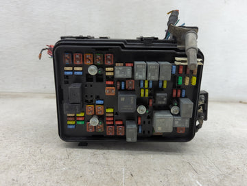 2013-2016 Chevrolet Equinox Fusebox Fuse Box Panel Relay Module Fits Fits 2013 2014 2015 2016 OEM Used Auto Parts - Oemuseda