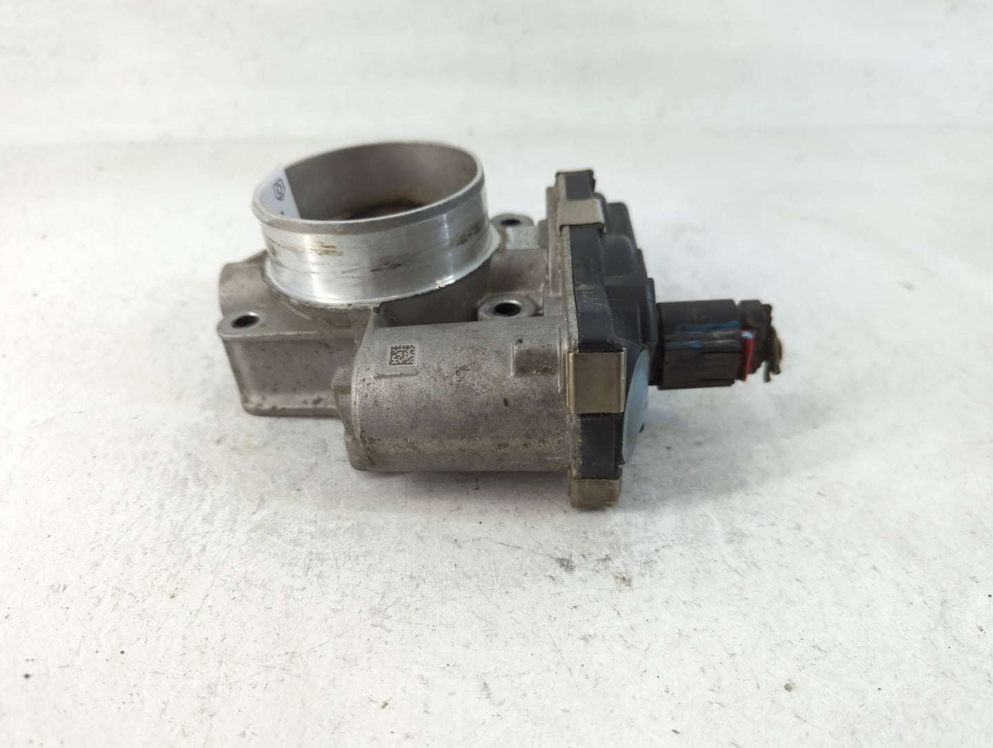 2012-2015 Chevrolet Equinox Throttle Body P/N:12632101CA Fits Fits 2012 2013 2014 2015 OEM Used Auto Parts - Oemusedautopart