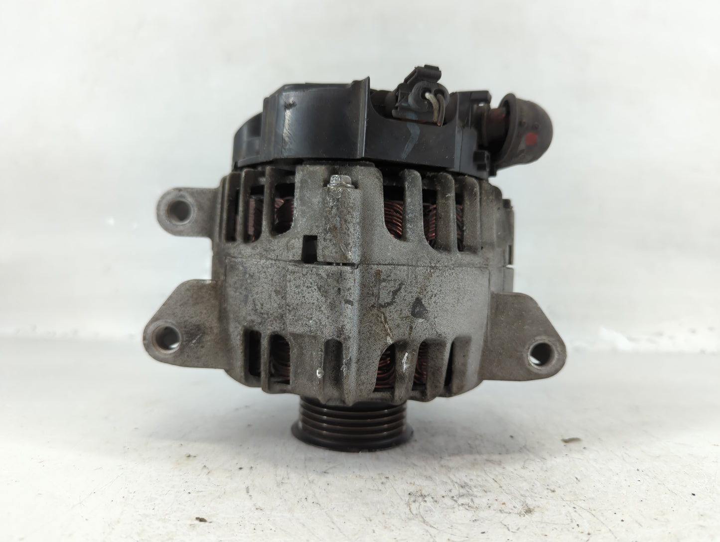 2010-2017 Chevrolet Equinox Alternator Replacement Generator Charging Assembly Engine OEM P/N:13588328 Fits OEM Used Auto Pa