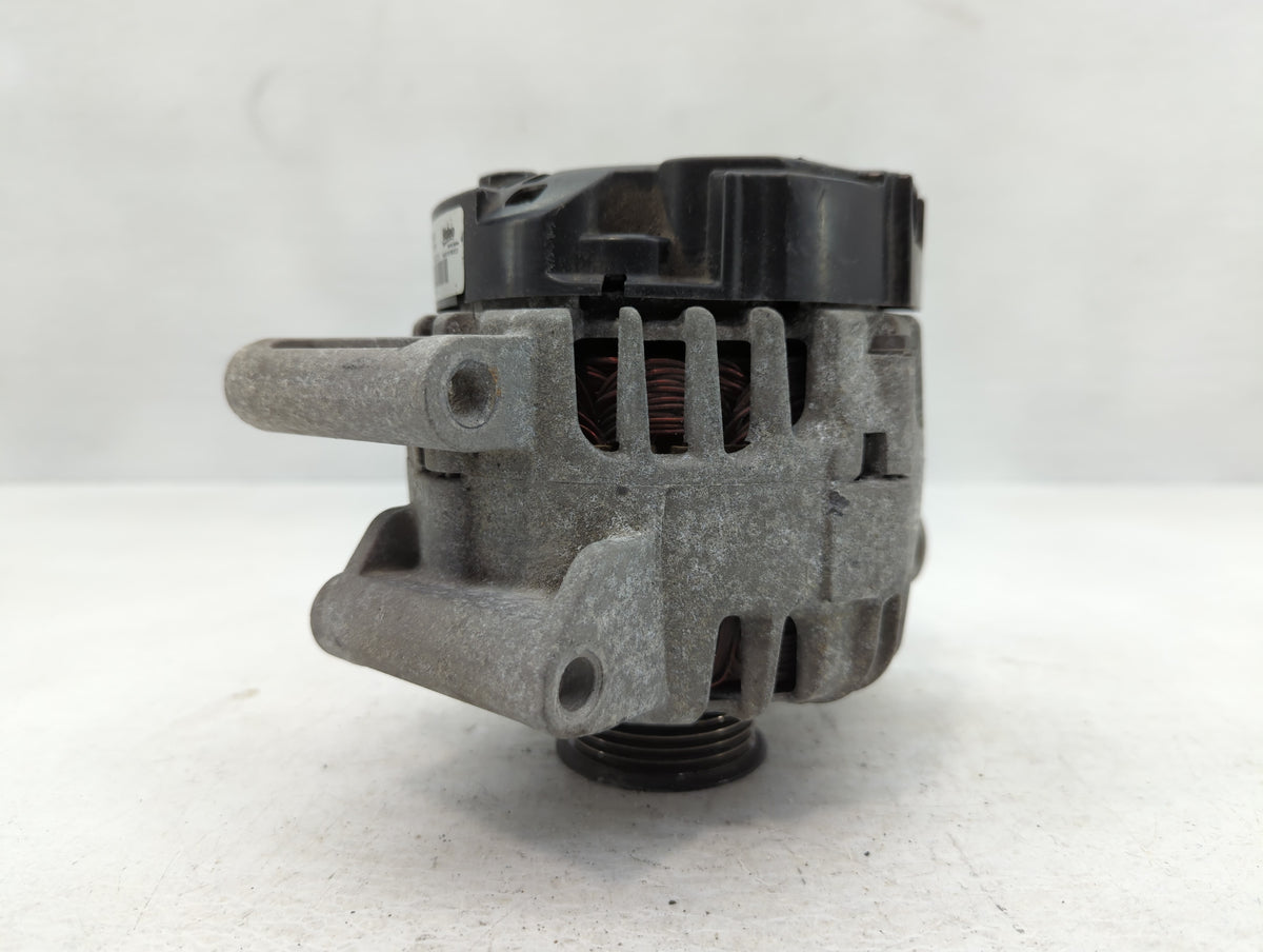 2010-2017 Chevrolet Equinox Alternator Replacement Generator Charging Assembly Engine OEM P/N:13588328 Fits OEM Used Auto Pa
