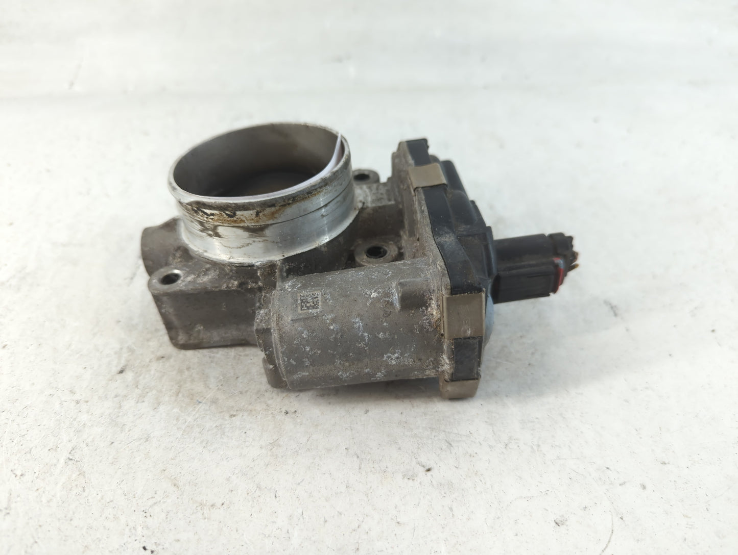 2012-2015 Chevrolet Equinox Throttle Body P/N:126321010CA Fits Fits 2012 2013 2014 2015 OEM Used Auto Parts - Oemusedautopar