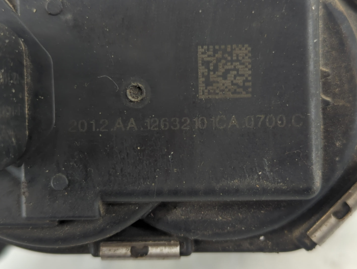 2012-2015 Chevrolet Equinox Throttle Body P/N:126321010CA Fits Fits 2012 2013 2014 2015 OEM Used Auto Parts - Oemusedautopar