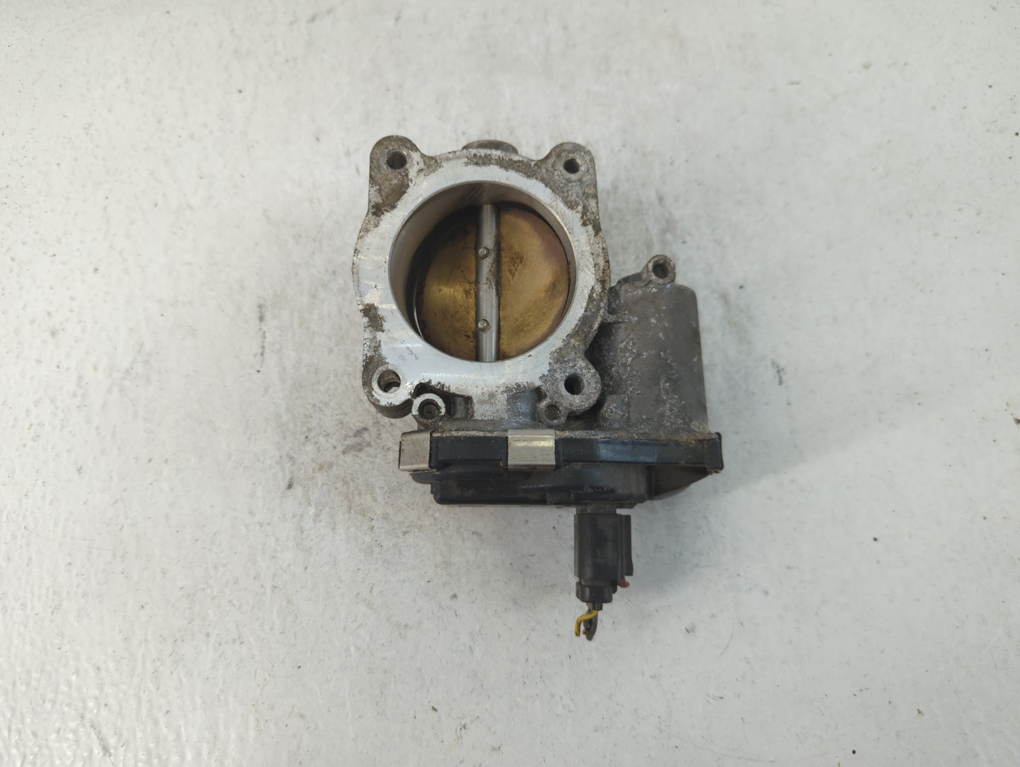 2012-2015 Chevrolet Equinox Throttle Body P/N:126321010CA Fits Fits 2012 2013 2014 2015 OEM Used Auto Parts - Oemusedautopar