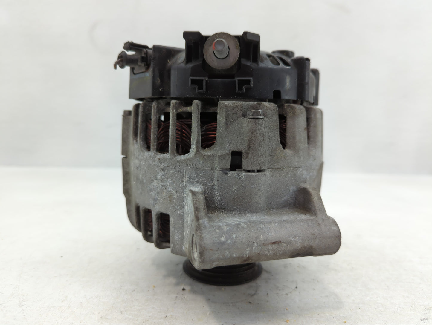 2010-2017 Chevrolet Equinox Alternator Replacement Generator Charging Assembly Engine OEM P/N:13500315 Fits OEM Used Auto Pa