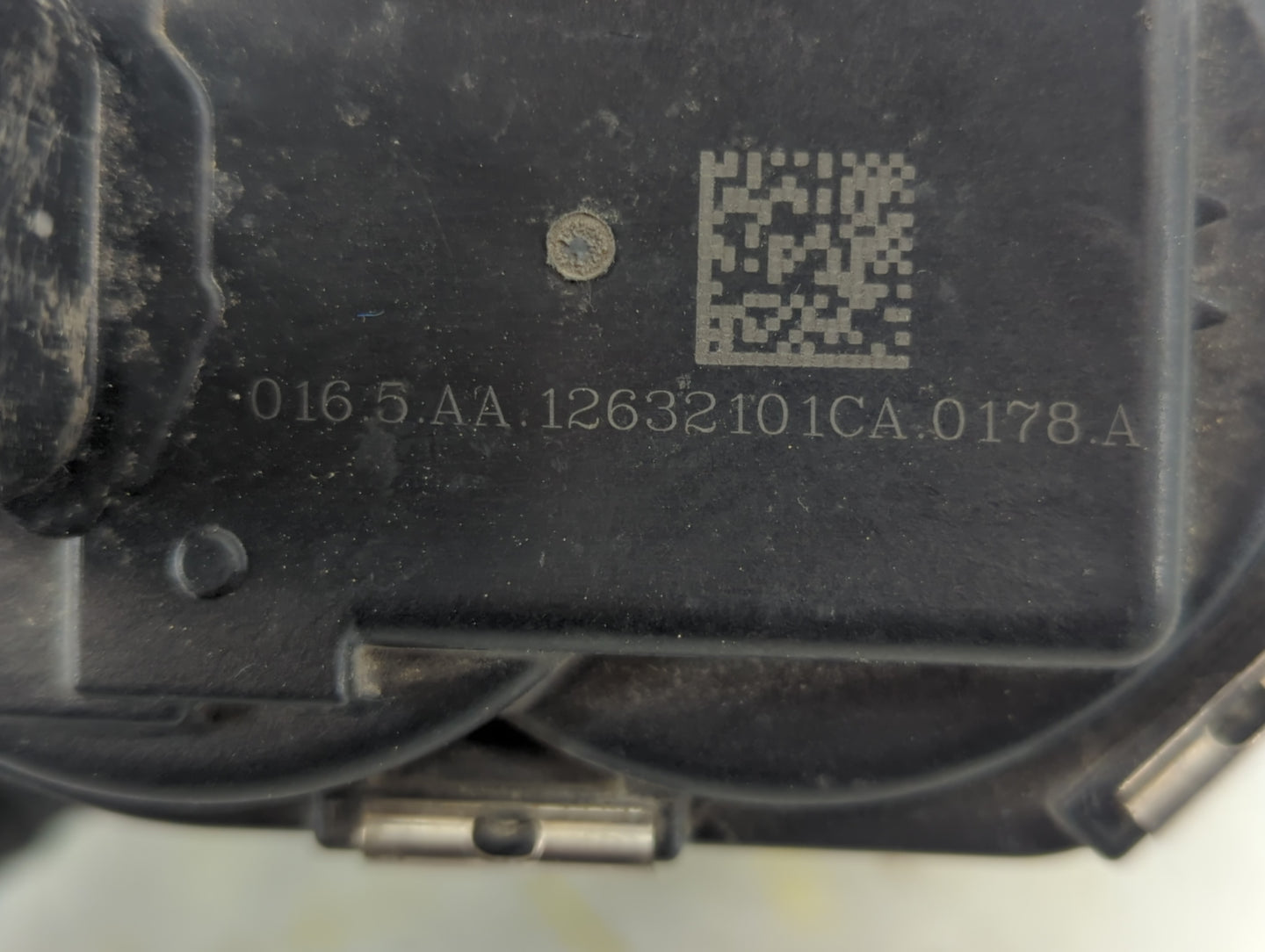 2012-2015 Chevrolet Equinox Throttle Body P/N:12632101CA Fits Fits 2012 2013 2014 2015 OEM Used Auto Parts - Oemusedautopart