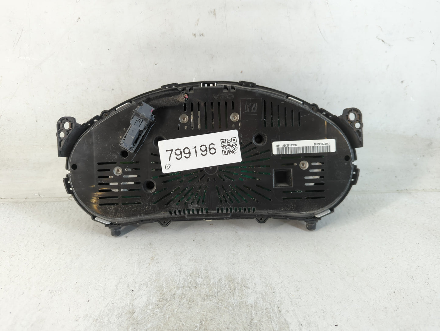 2013-2017 Chevrolet Equinox Instrument Cluster Speedometer Gauges Fits Fits 2013 2014 2015 2016 2017 OEM Used Auto Parts - O