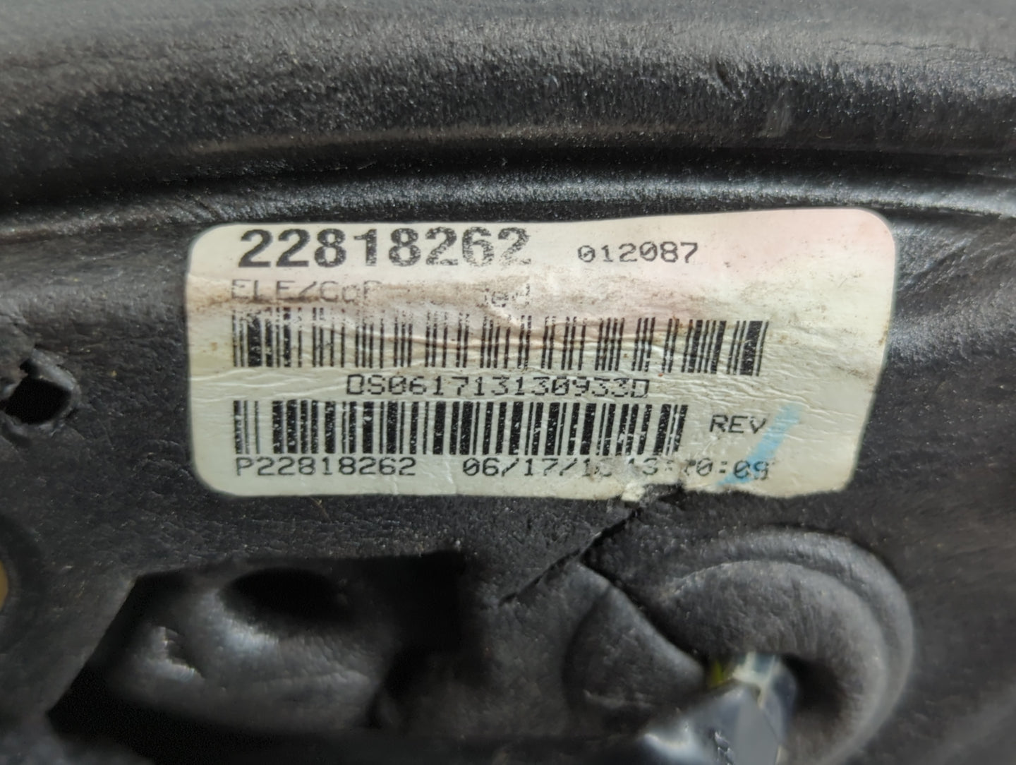 2012-2014 Chevrolet Equinox Driver Side View Mirror - Left Door Mirror OEM Used - Oemusedautoparts1.com