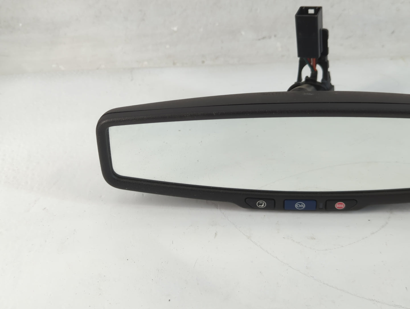 2010-2017 Chevrolet Equinox Interior Rear View Mirror Replacement OEM P/N:E11026392 Fits OEM Used Auto Parts - Oemusedautopa