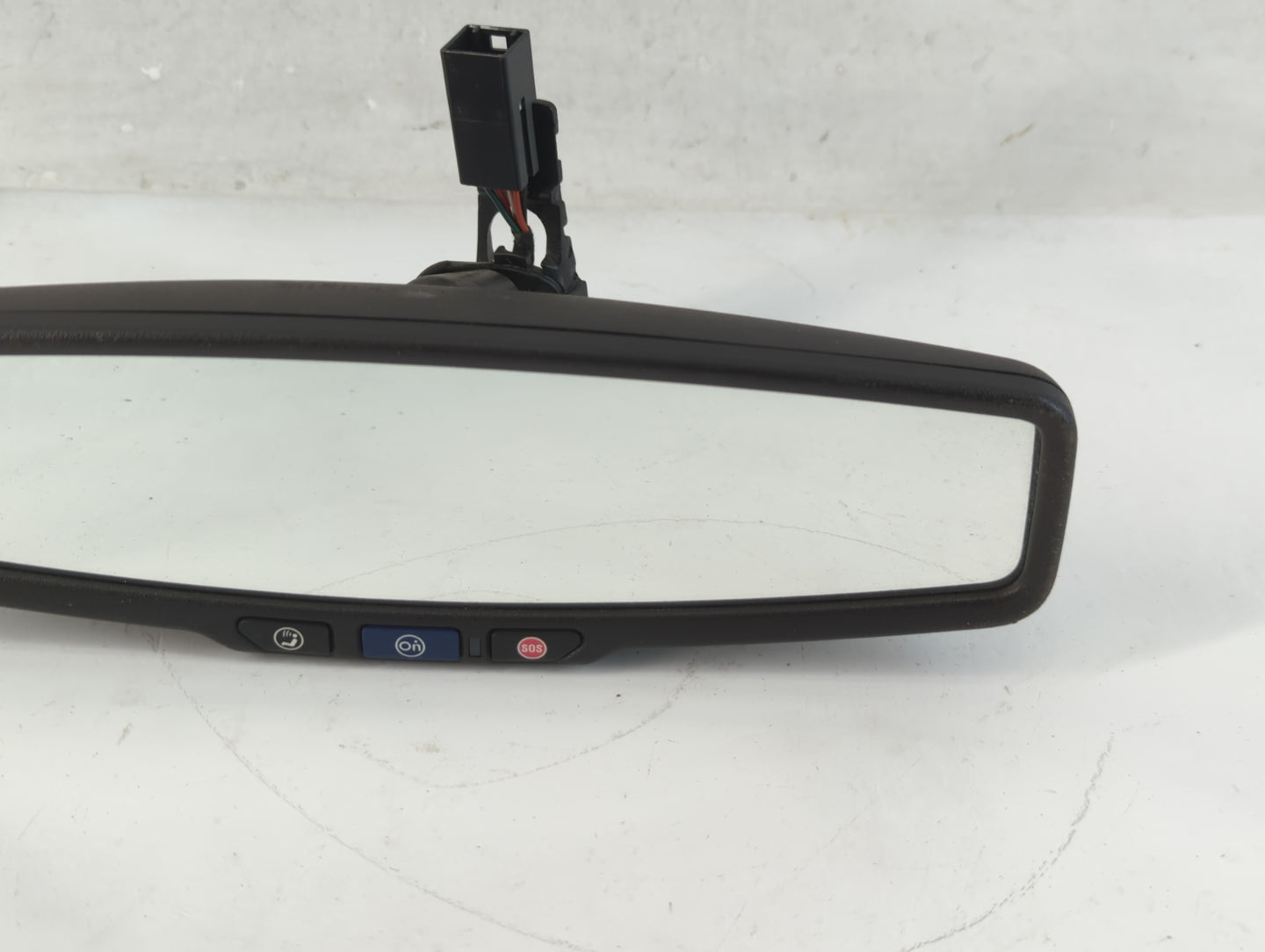 2010-2017 Chevrolet Equinox Interior Rear View Mirror Replacement OEM P/N:E11026392 Fits OEM Used Auto Parts - Oemusedautopa
