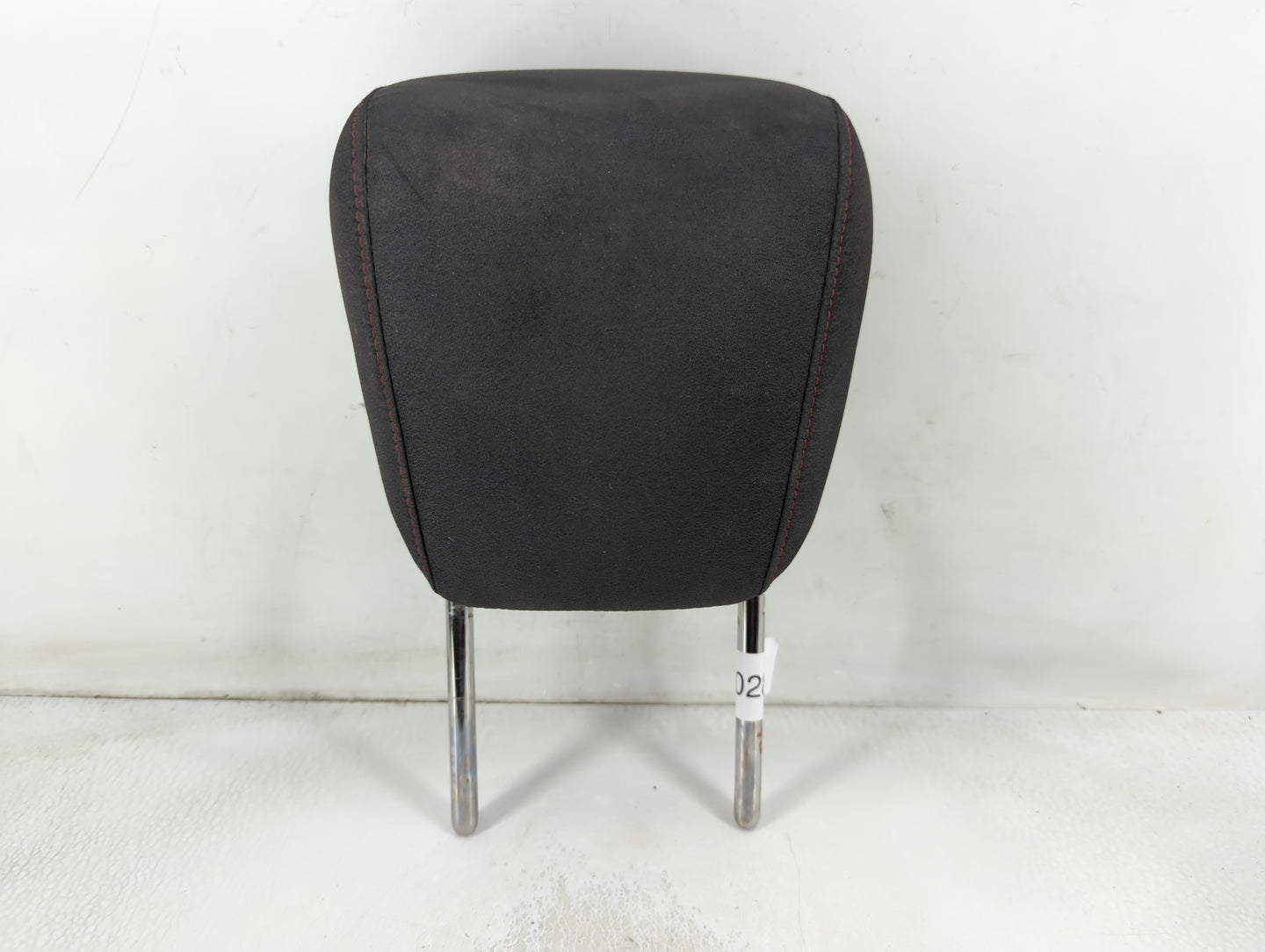 2012-2013 Chevrolet Equinox Headrest Head Rest Front Driver Passenger Seat Fits Fits 2012 2013 OEM Used Auto Parts - Oemused