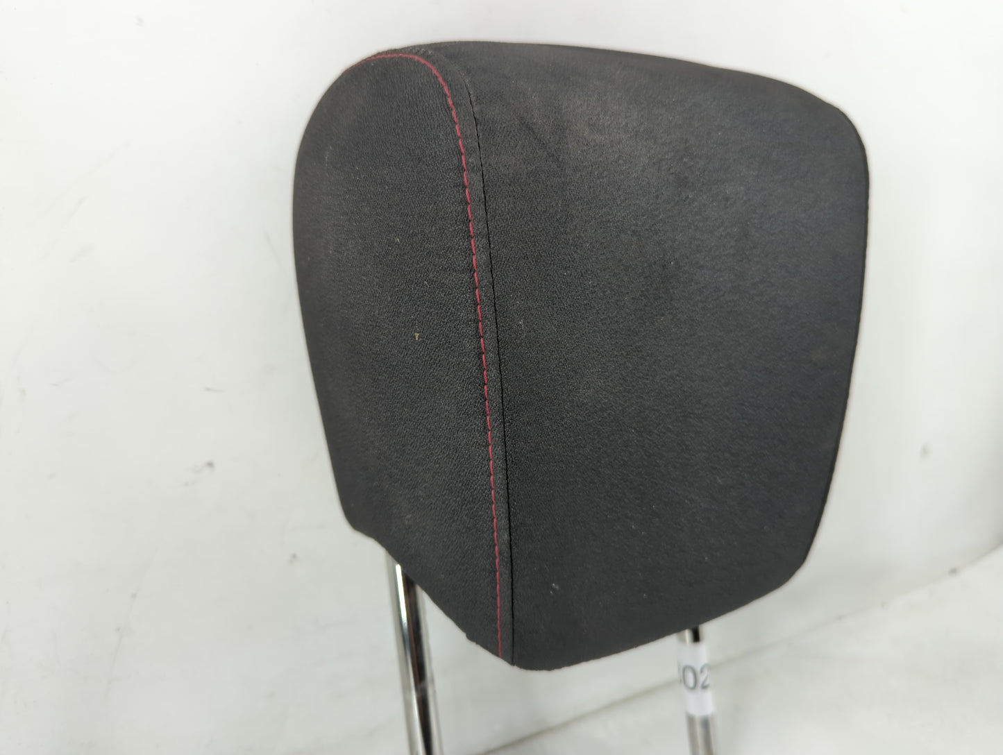 2012-2013 Chevrolet Equinox Headrest Head Rest Front Driver Passenger Seat Fits Fits 2012 2013 OEM Used Auto Parts - Oemused