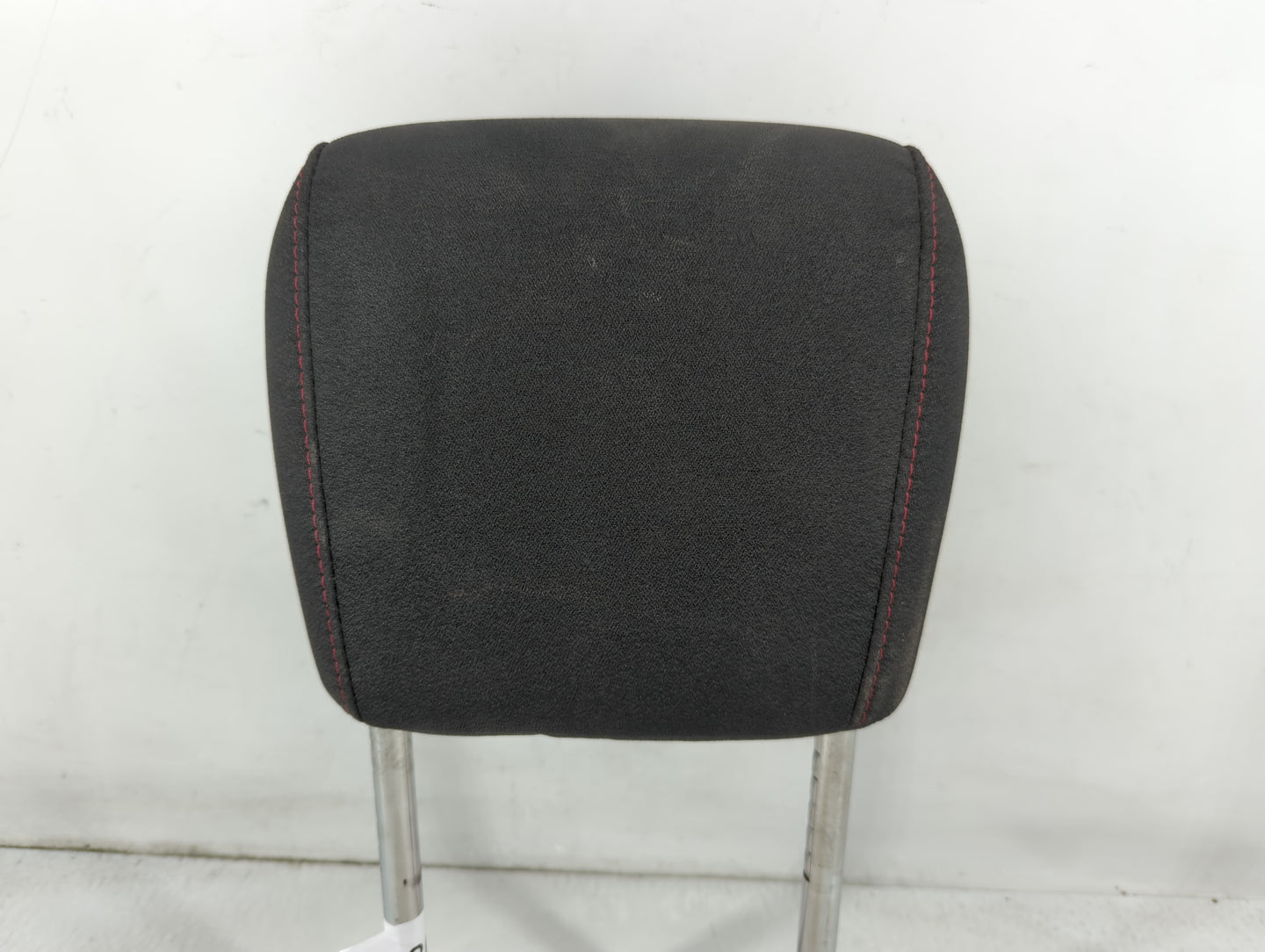2012-2013 Chevrolet Equinox Headrest Head Rest Front Driver Passenger Seat Fits Fits 2012 2013 OEM Used Auto Parts - Oemused