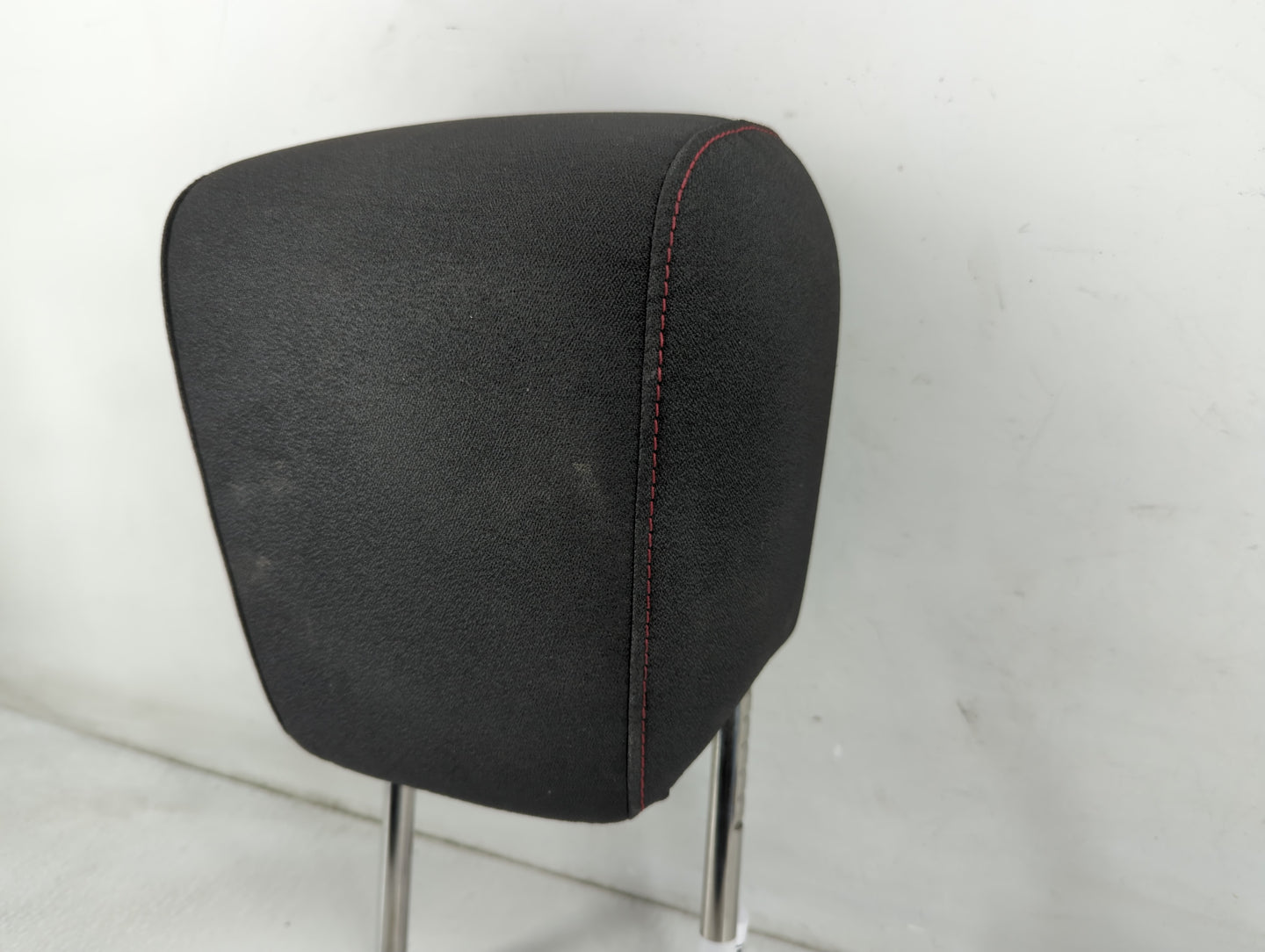 2012-2013 Chevrolet Equinox Headrest Head Rest Front Driver Passenger Seat Fits Fits 2012 2013 OEM Used Auto Parts - Oemused