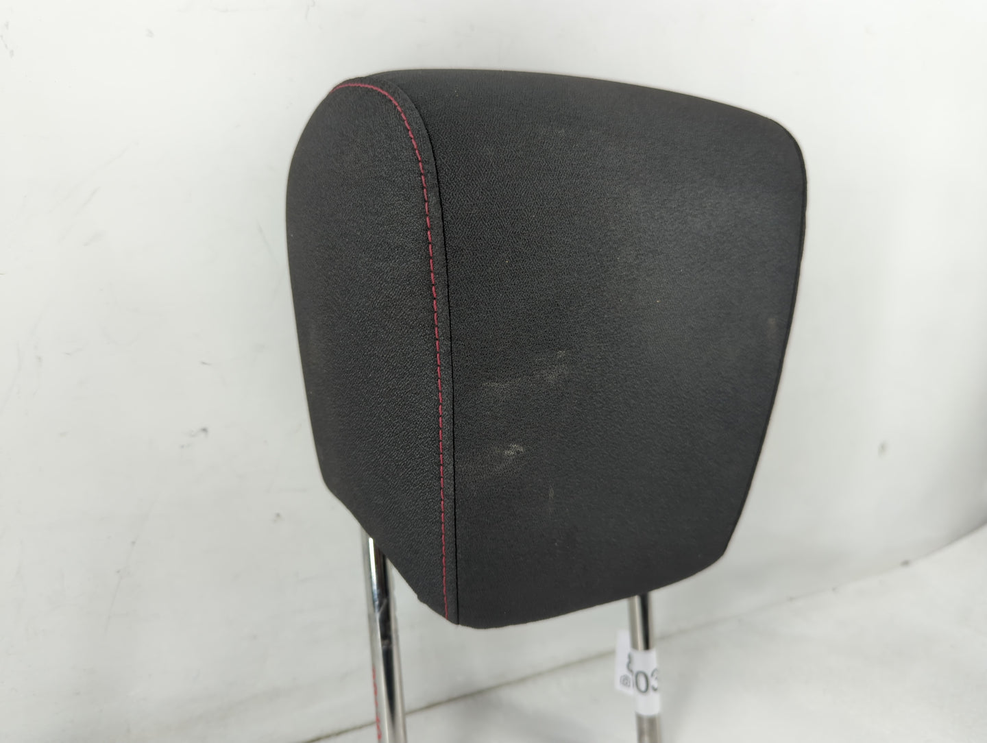 2012-2013 Chevrolet Equinox Headrest Head Rest Front Driver Passenger Seat Fits Fits 2012 2013 OEM Used Auto Parts - Oemused