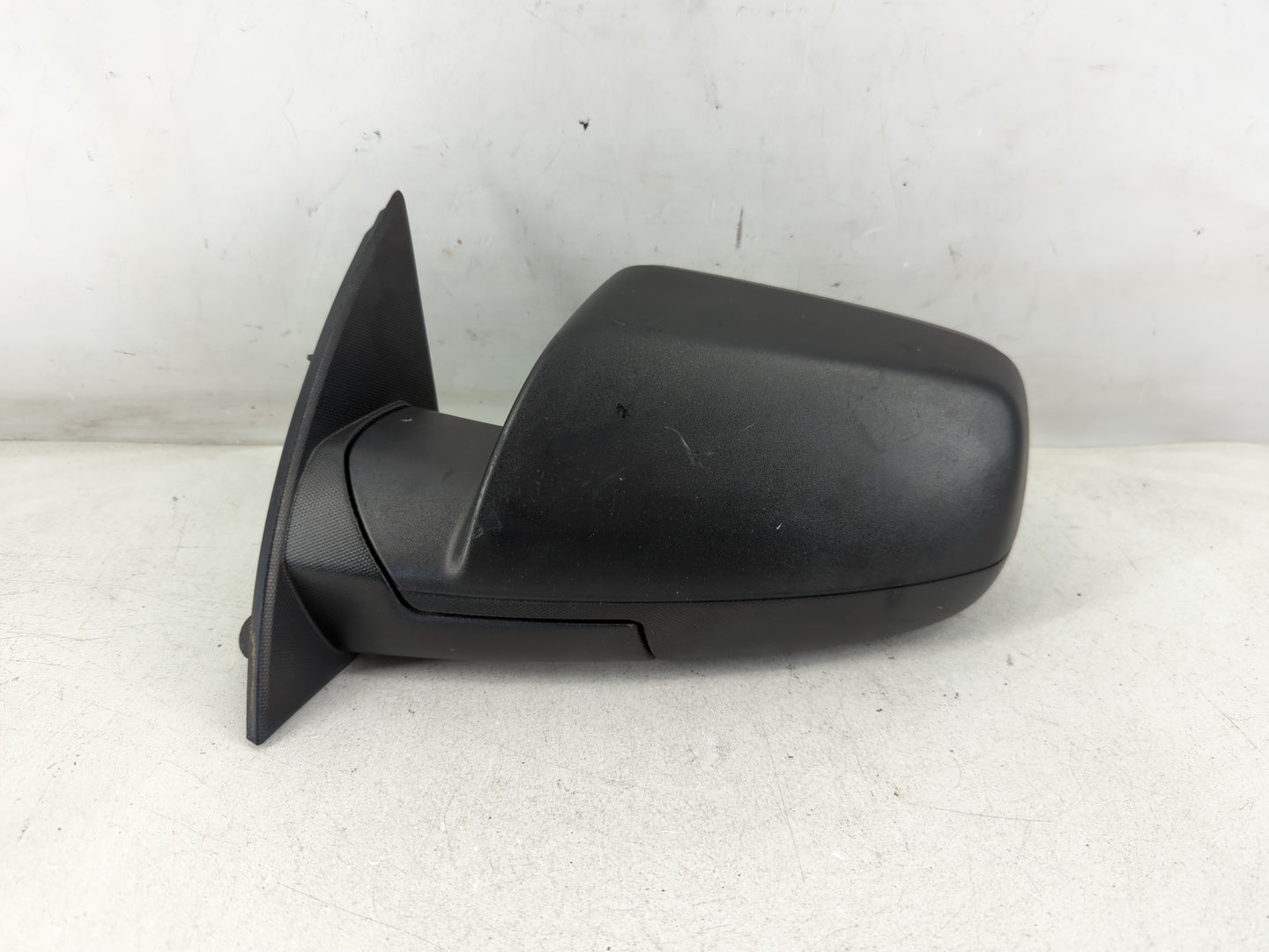 2012-2014 Chevrolet Equinox Driver Left Side View Manual Door Mirror - Oemusedautoparts1.com