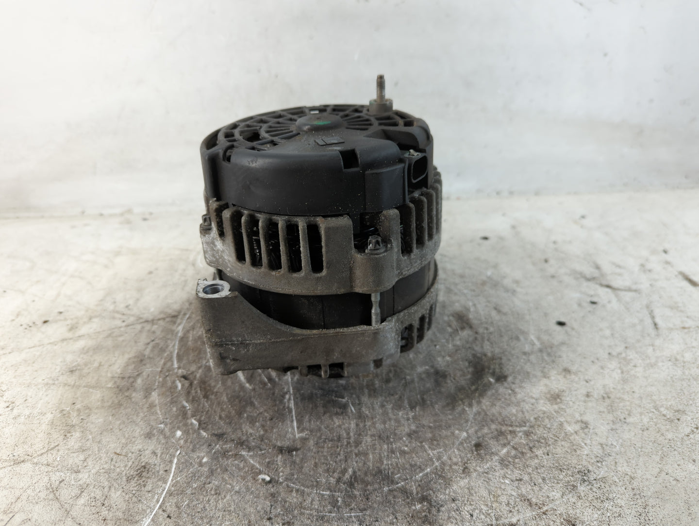 2009-2014 Chevrolet Express 1500 Alternator Replacement Generator Charging Assembly Engine OEM P/N:22781127 Fits OEM Used Au