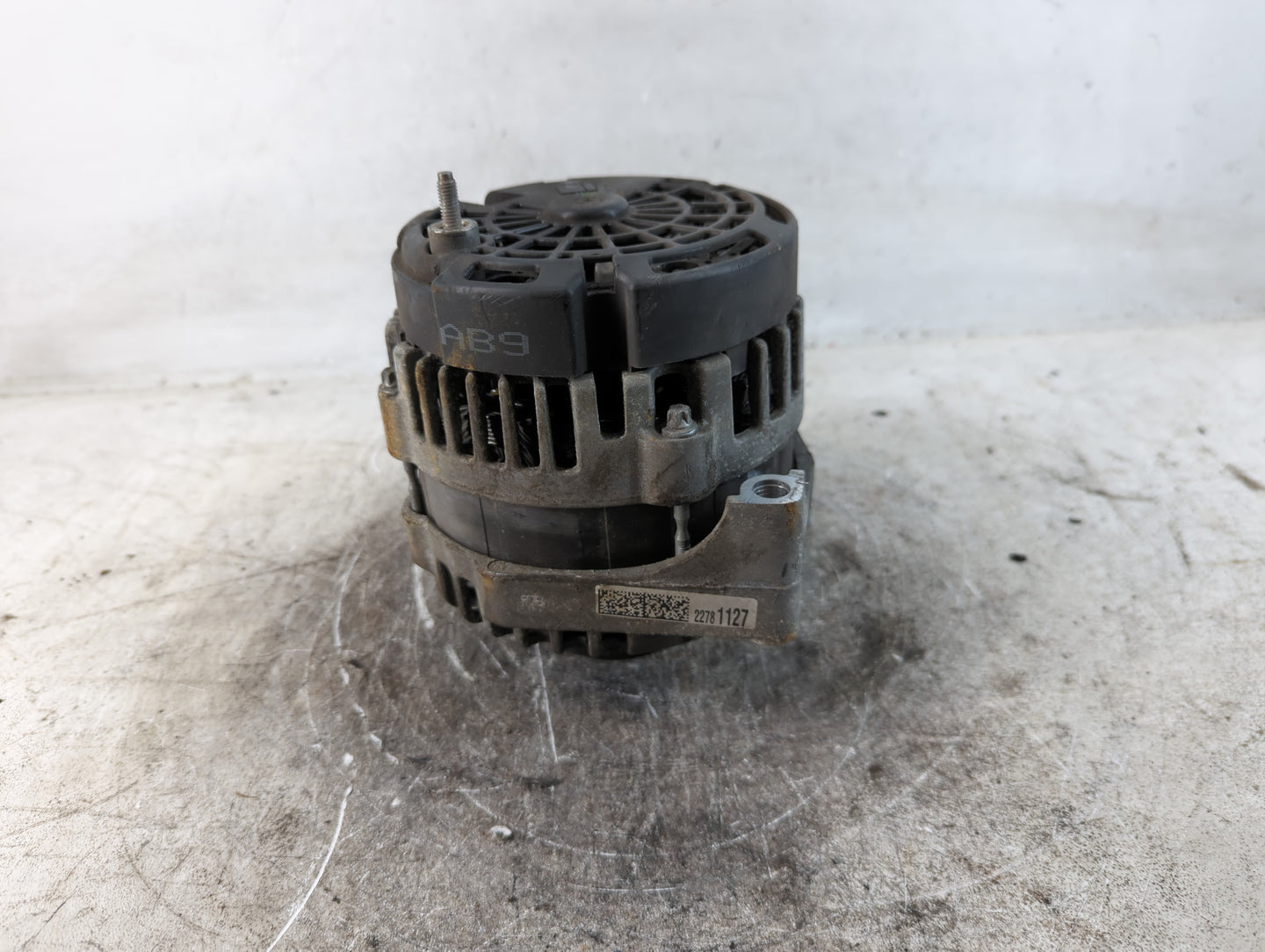 2009-2014 Chevrolet Express 1500 Alternator Replacement Generator Charging Assembly Engine OEM P/N:22781127 Fits OEM Used Au