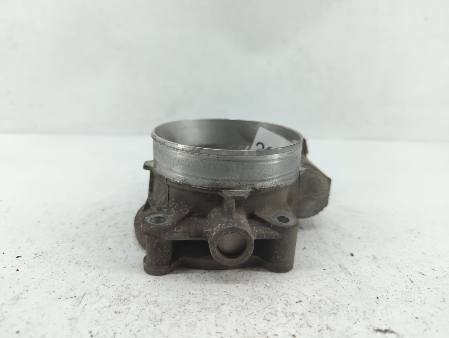 2009-2015 Chevrolet Express 3500 Throttle Body P/N:RME87-3C9992 Fits Fits 2009 2010 2011 2012 2013 2014 2015 OEM Used Auto P