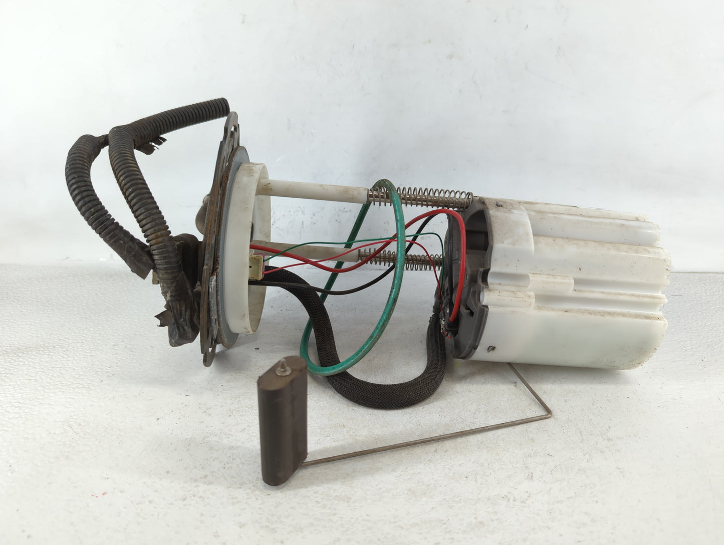 2013 Chevrolet Express 3500 Pump Assemble - Oemusedautoparts1.com