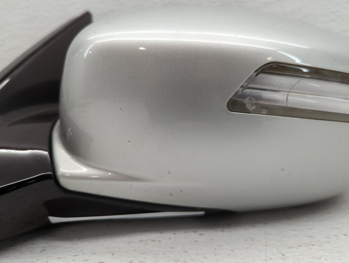 2013 Chevrolet Ge Driver Side View Mirror - Left Door Mirror OEM Used - Oemusedautoparts1.com
