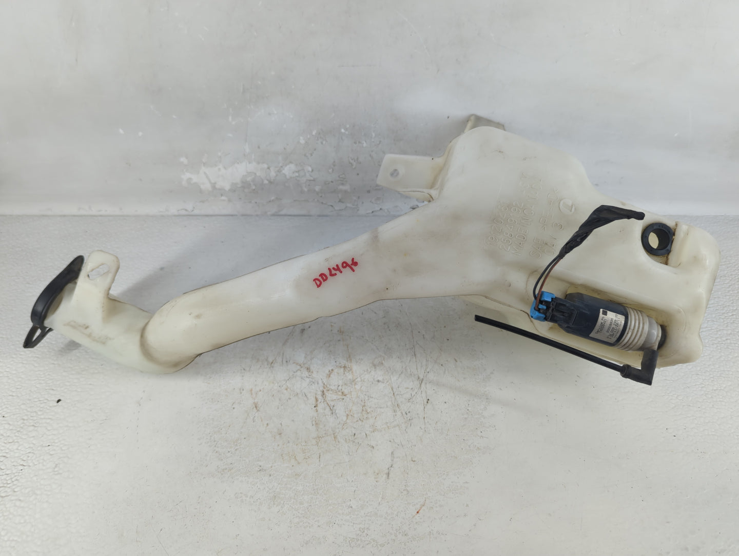 2006-2016 Chevrolet Impala Windshield Washer Fluid Reservoir Bottle Oem - Oemusedautoparts1.com