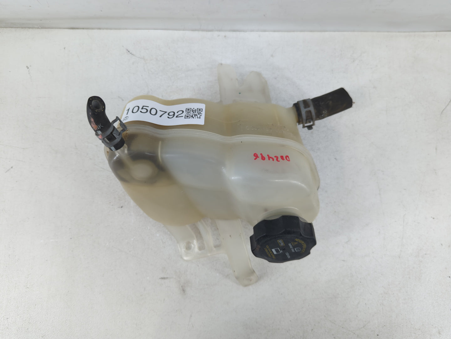 2006-2016 Chevrolet Impala Windshield Washer Fluid Reservoir Bottle Oem - Oemusedautoparts1.com