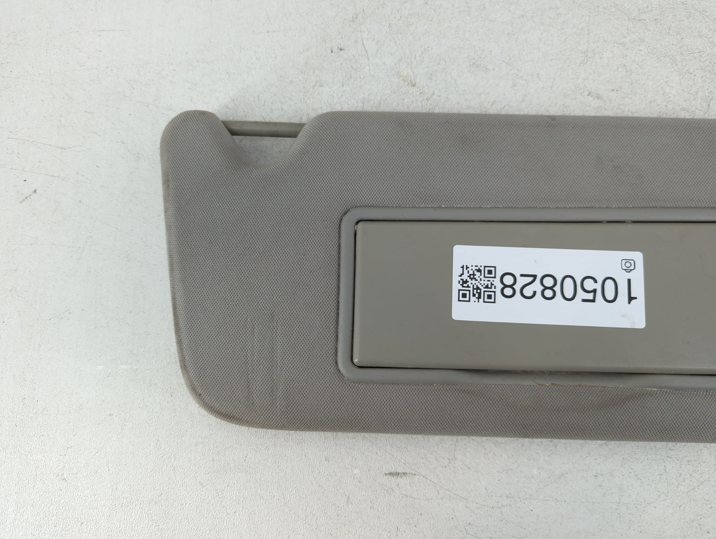 2006-2016 Chevrolet Impala Sun Visor Shade Replacement Passenger Right Mirror Fits OEM Used Auto Parts - Oemusedautoparts1.c