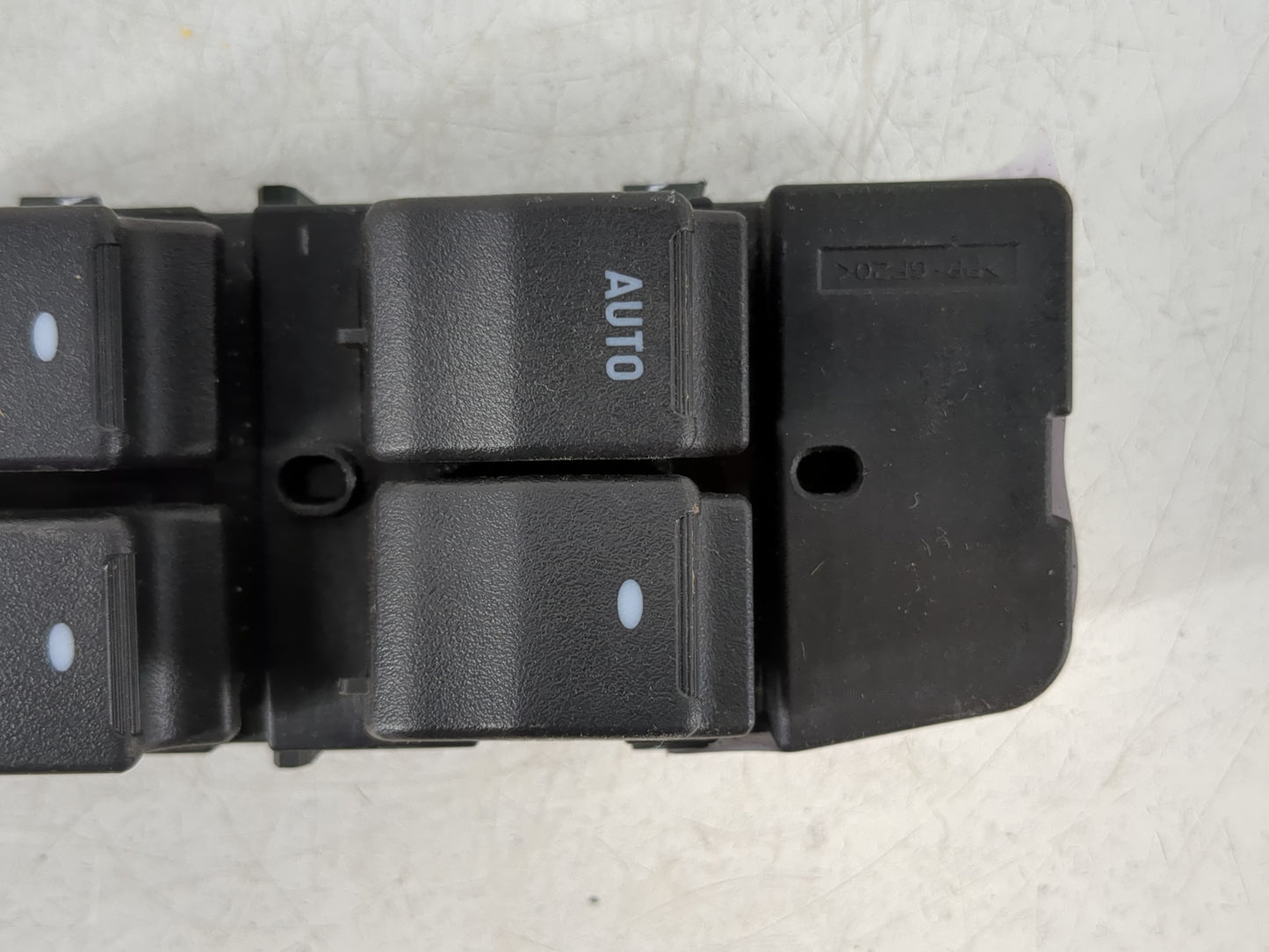 2009-2016 Chevrolet Impala Master Power Window Switch Replacement Driver Side Left P/N:25828893 Fits OEM Used Auto Parts - O